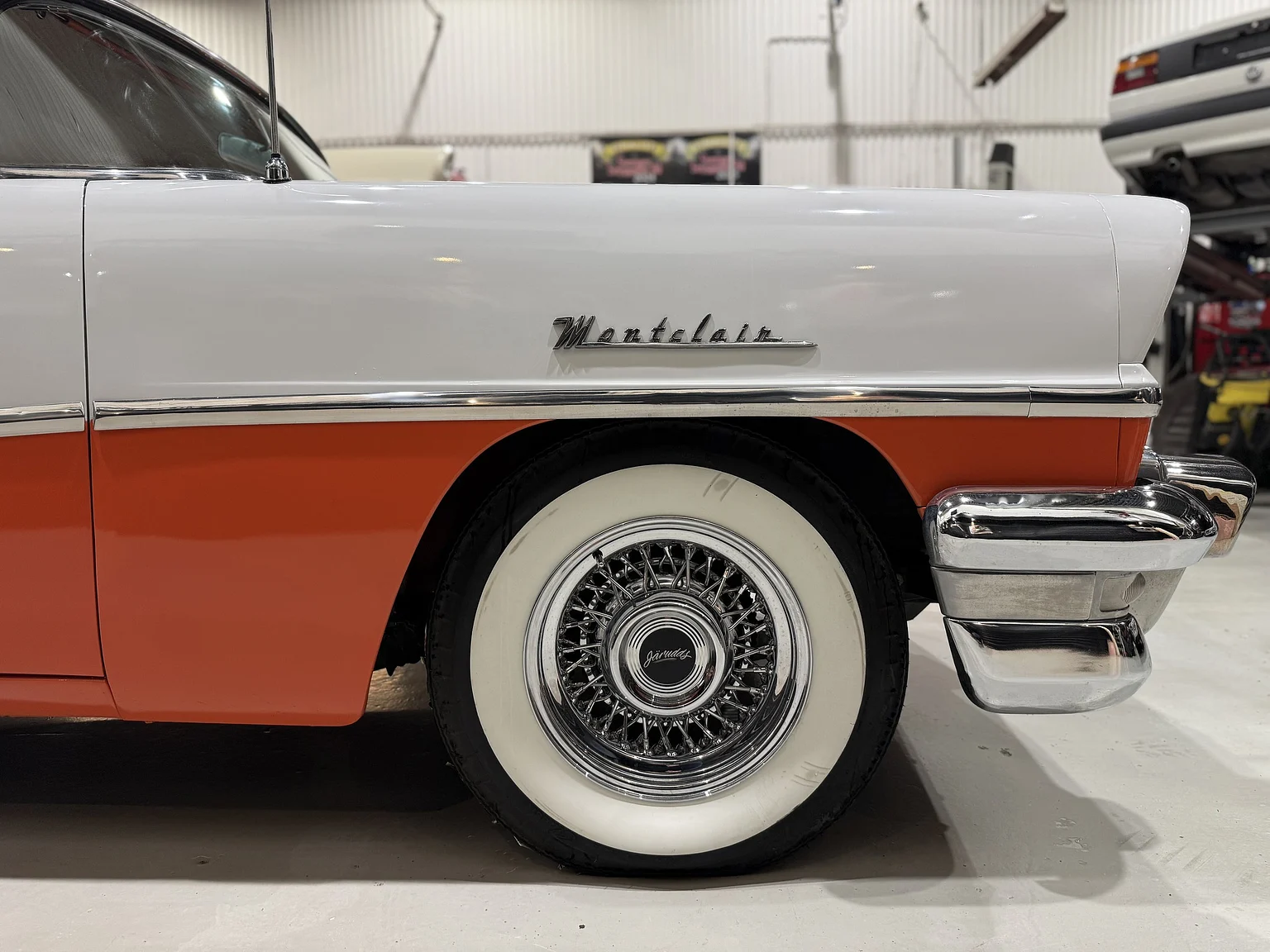 Exterior image of 1956 Mercury Montclair Sport Sedan (76)