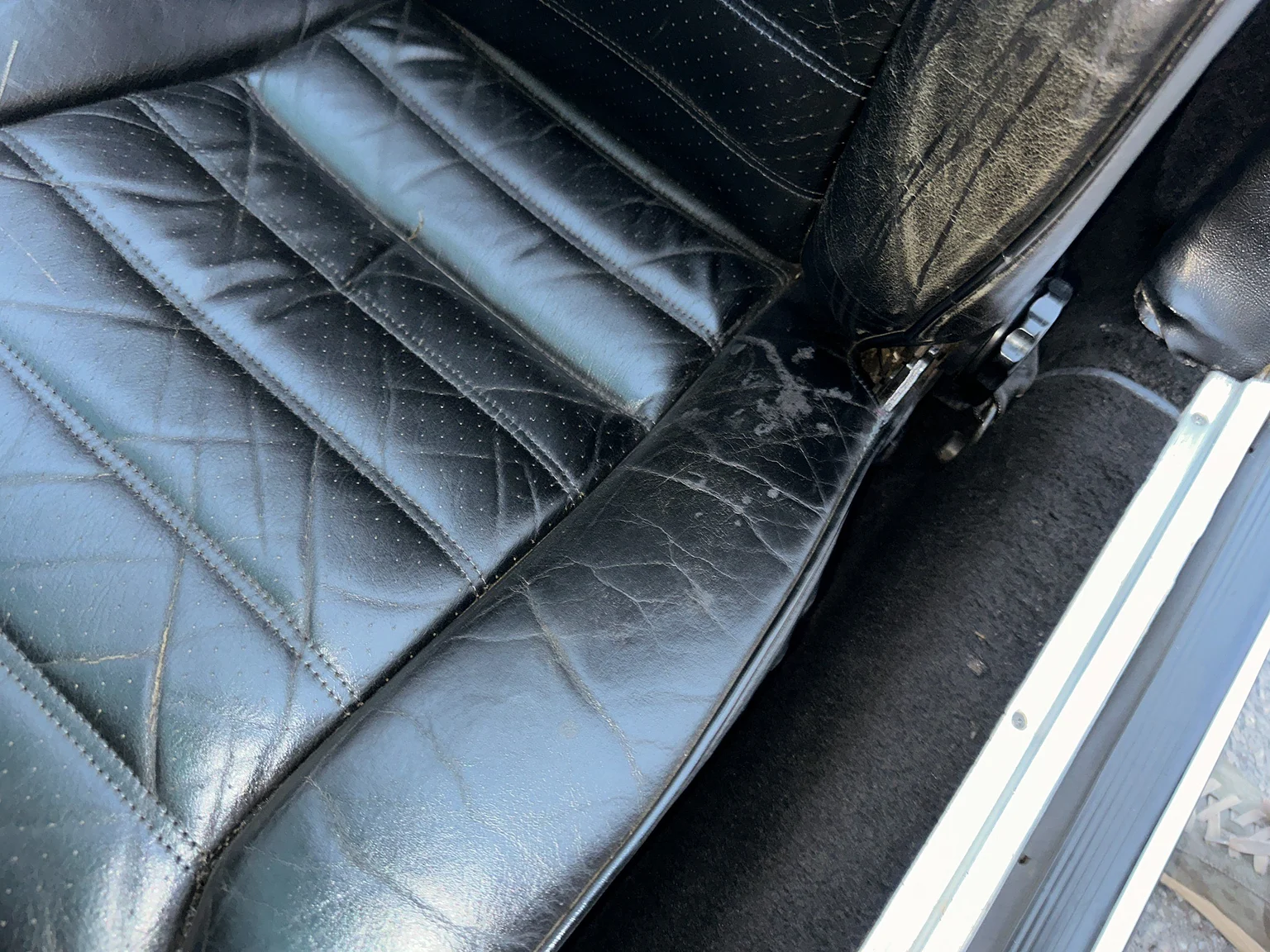 Innenraumfoto von 1983 Porsche 911 SC (58)