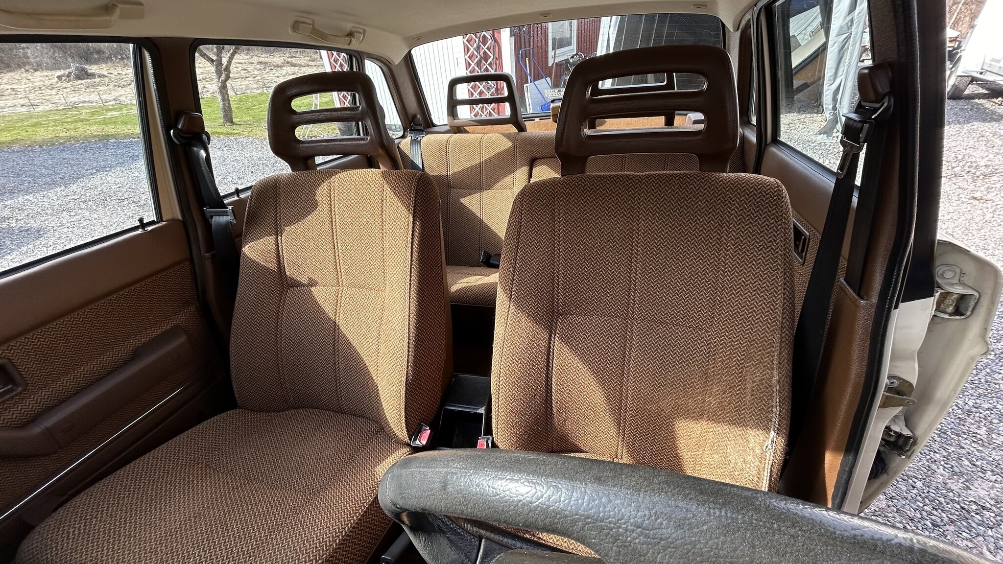 Interior image of 1987 Volvo 244