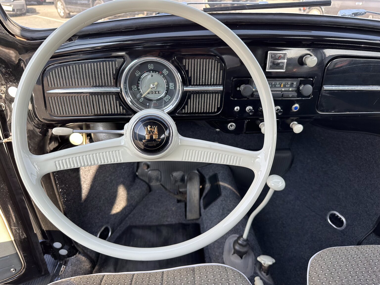 Interiörbild 1958 Volkswagen 1200 Beetle