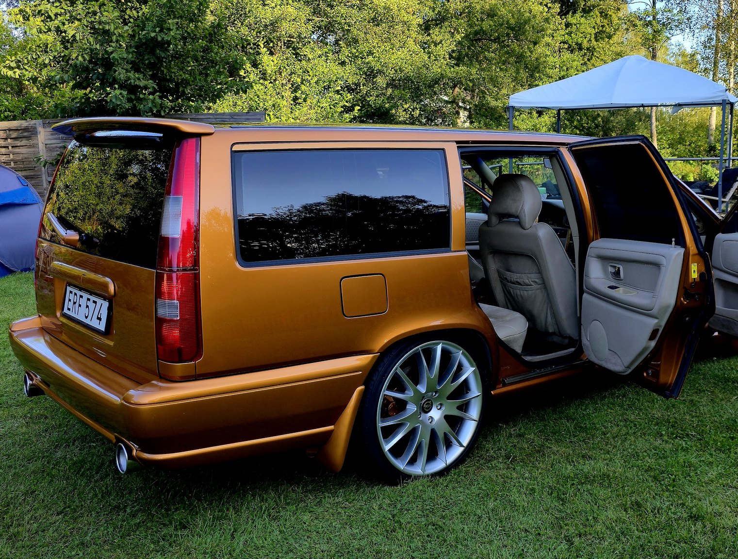Interior image of 1998 Volvo V70 R 2.3 T Automatisk