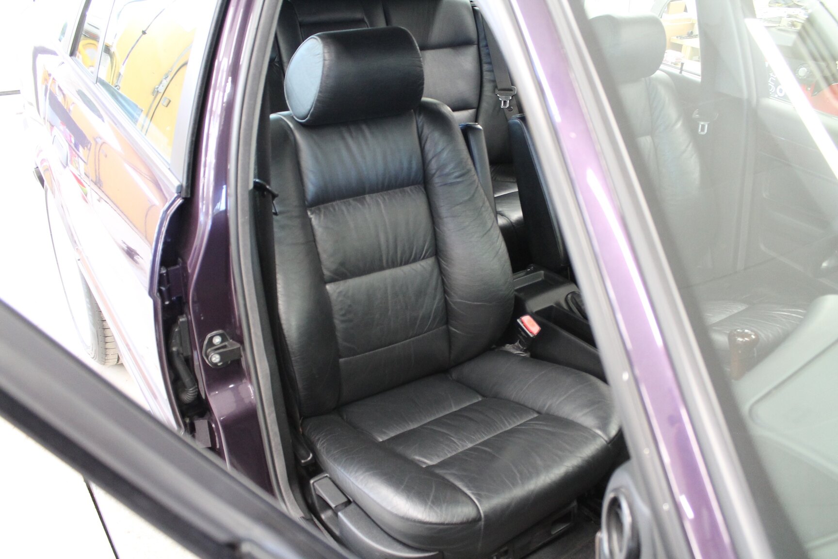 Innenraumfoto von 1996 BMW 540i Touring "No Reserve Auction"