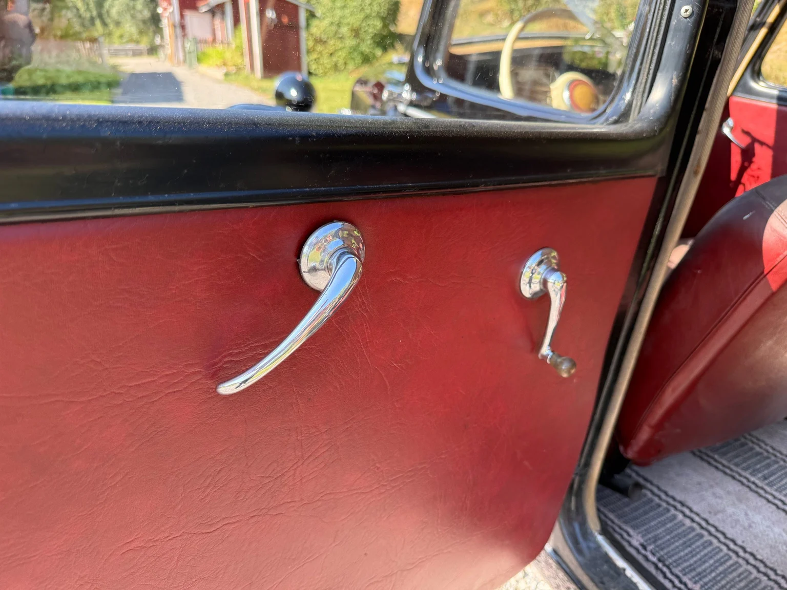 Interior image of 1951 Citroën CV 11  Sedan  (44)