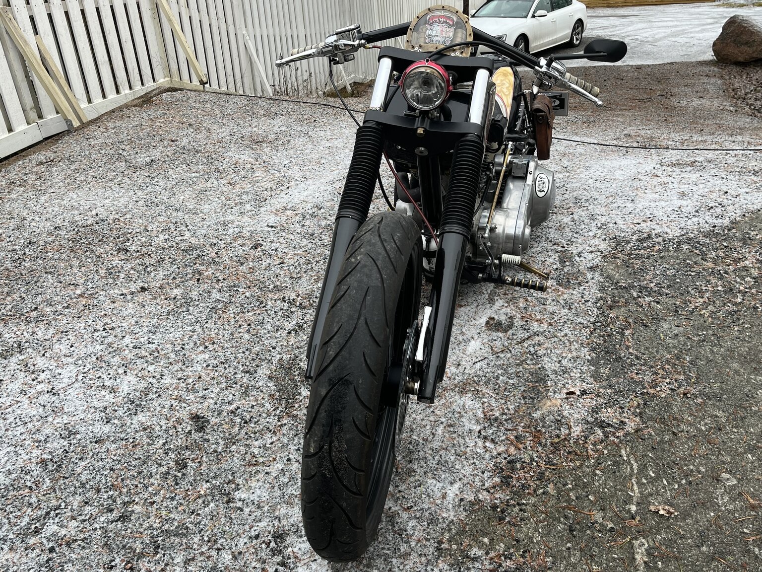 Exteriörbild på 2023 Harley-Davidson Soultrain Belle (5)