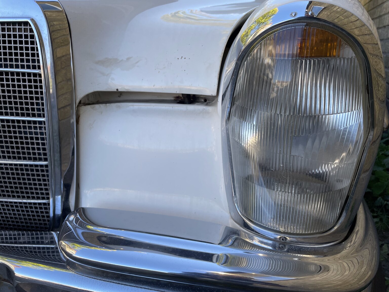 Exteriörbild på 1966 Mercedes-Benz 250s