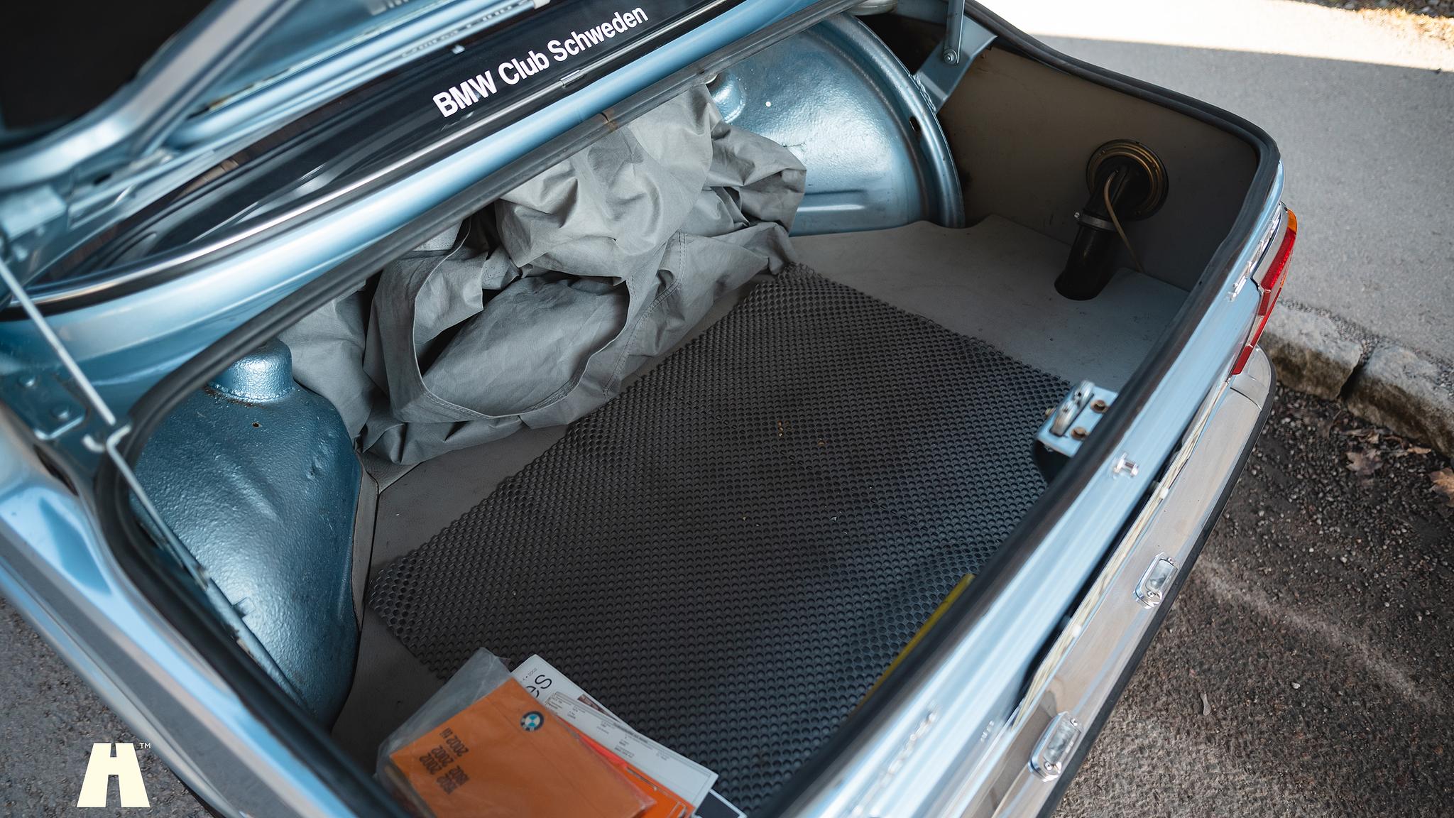Innenraumfoto von 1974 BMW 2002