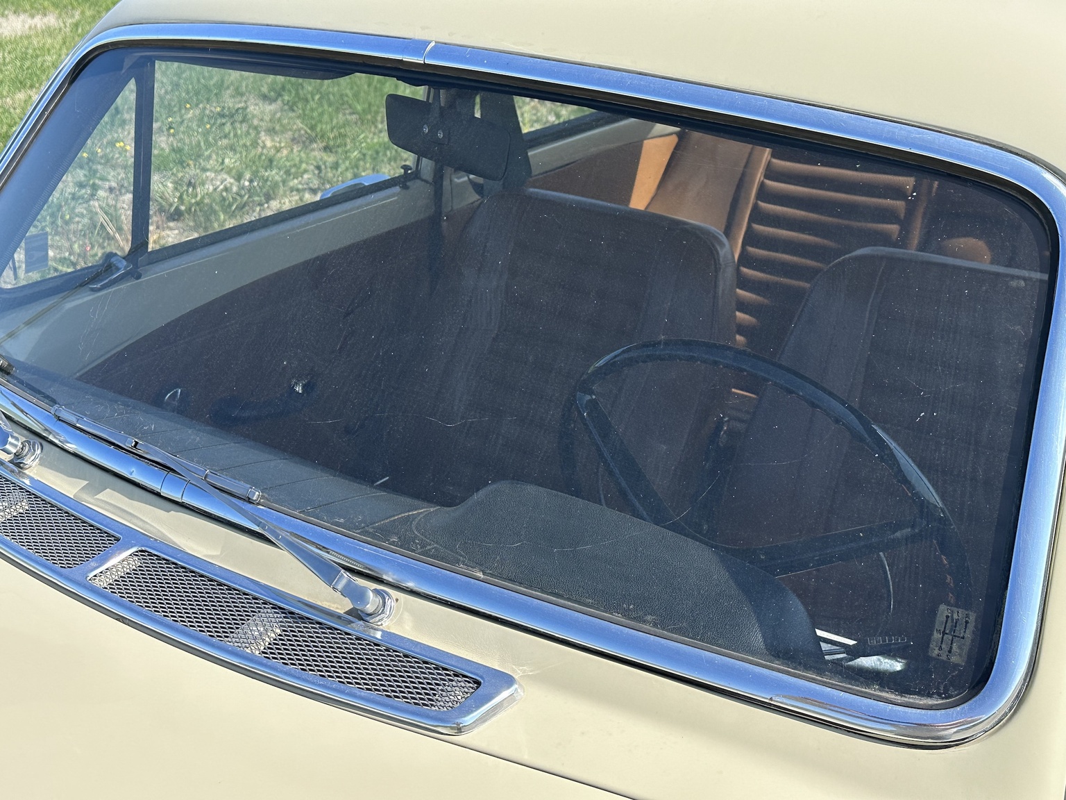 Exteriörbild på 1968 Volvo Amazon 121