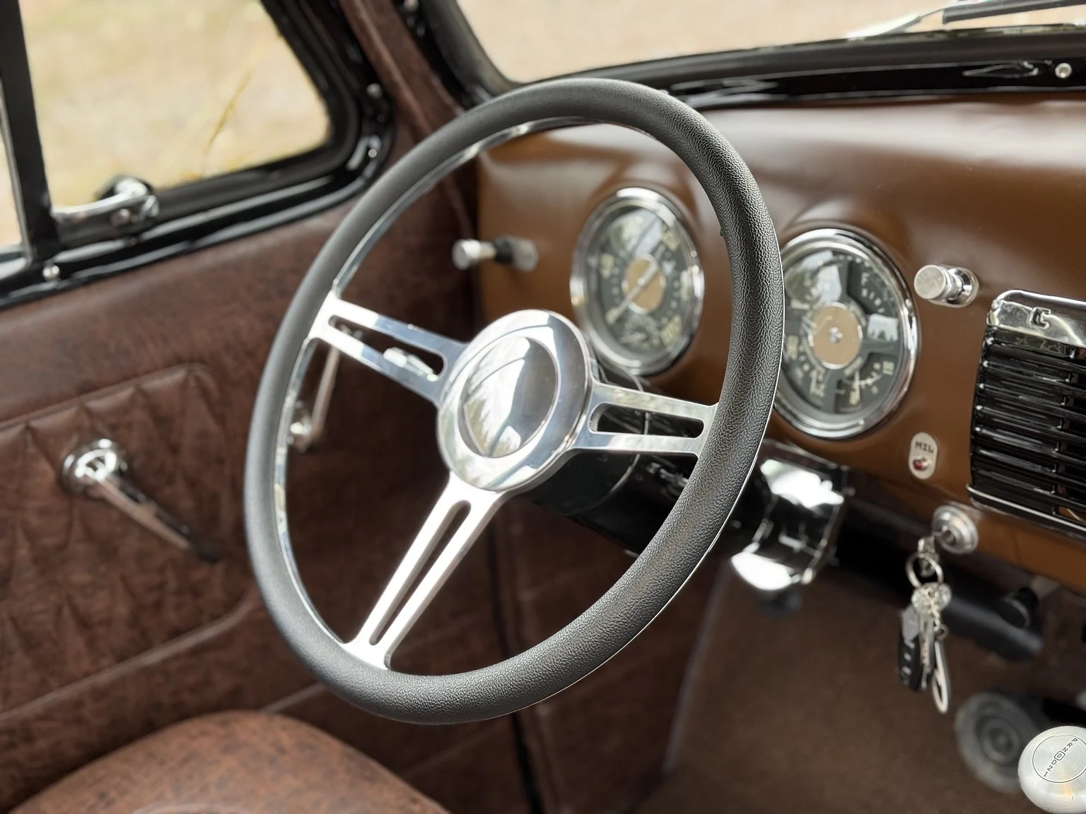 Innenraumfoto von 1953 Chevrolet 3600 Custom by Järudds (26)