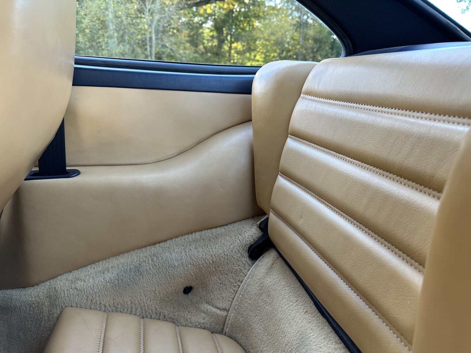 Interior image of 1986 Porsche 911 Carrera 3.2