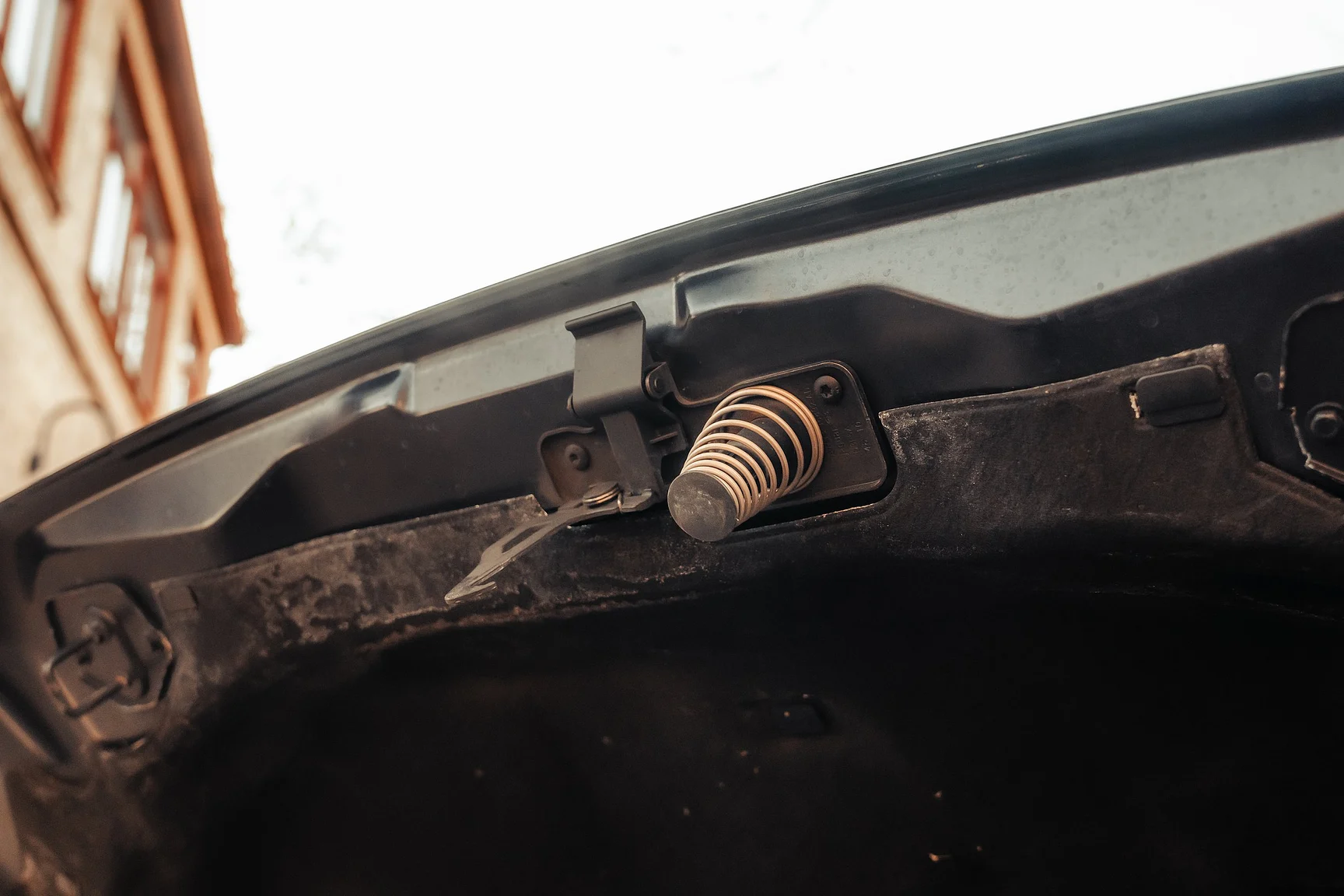 Image of 2012 Jaguar XJ (13) mechanics