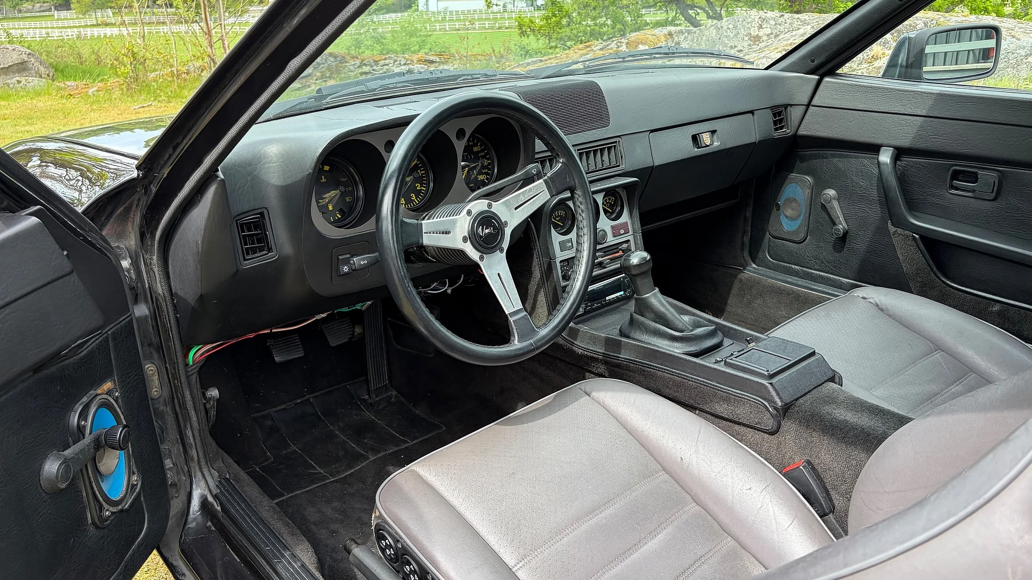 Interiörbild 1983 Porsche 944 1,8 TFSI Targa  (1)