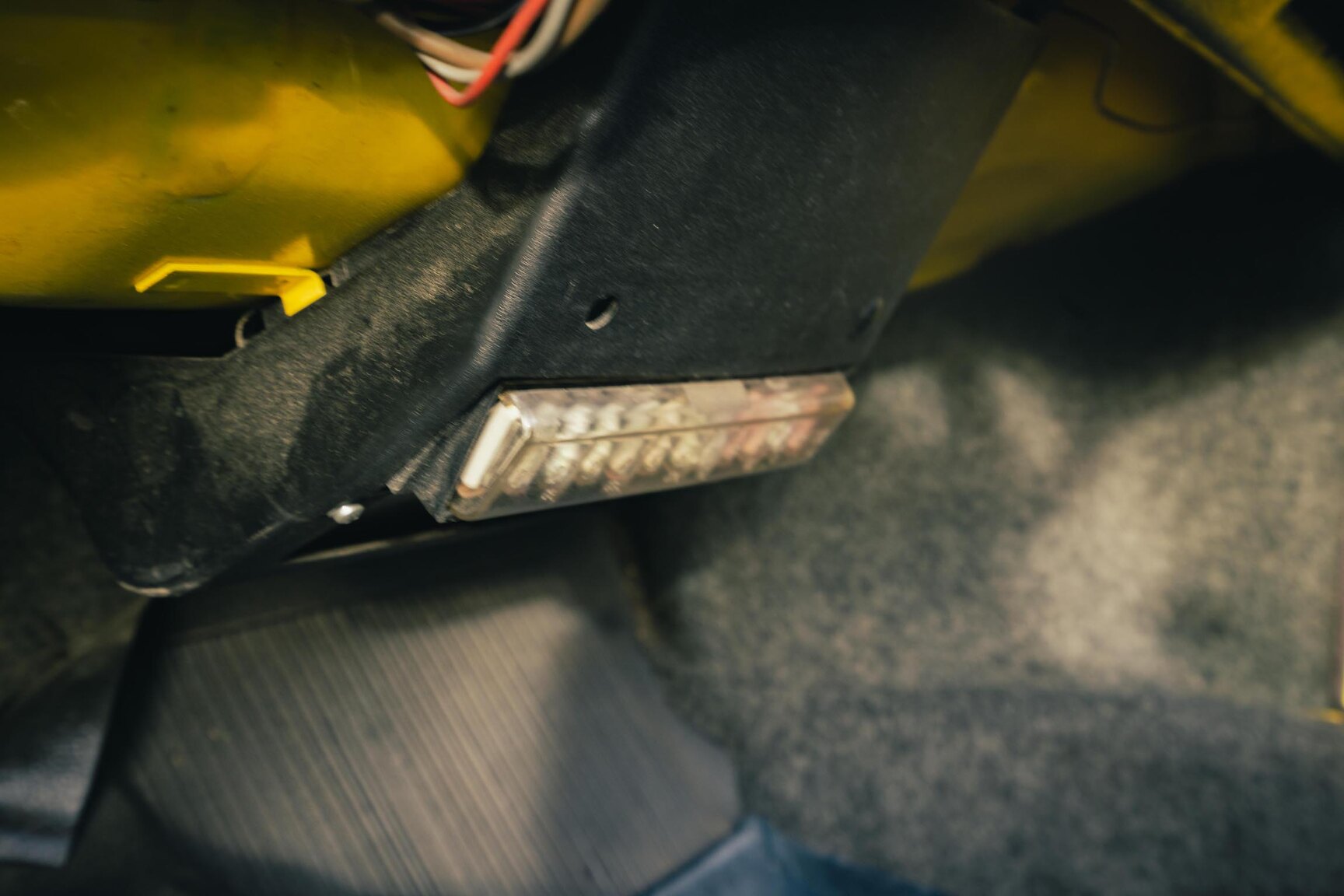 Interiörbild 1973 Volkswagen Bubbla Karmann 1303 LS (19)