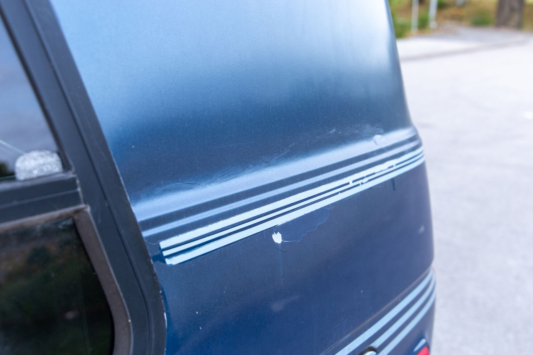Exterior image of 1989 Chevrolet G20 Conversion Van