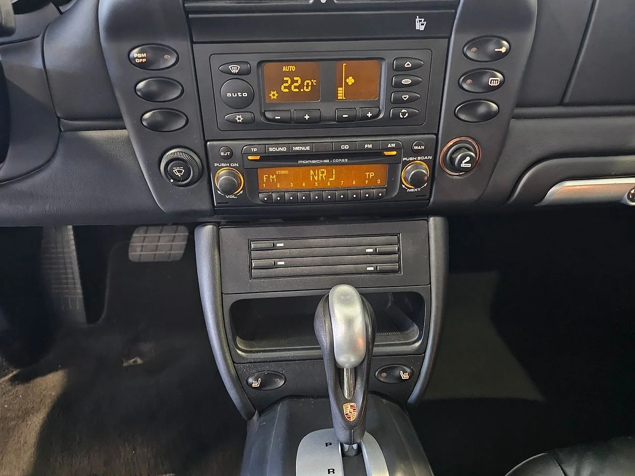 Bild von 2003 Porsche 911 Carrera 4S (16)