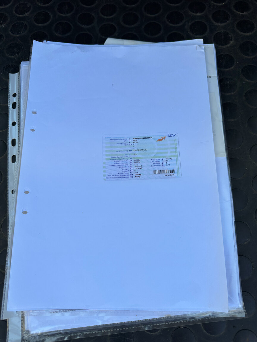 Dokumentation för 1994 BMW 520i E34