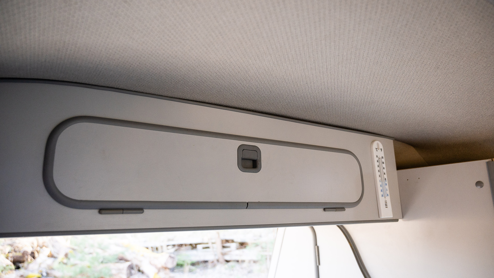 Interior image of 1992 Volkswagen T3 Kombi Syncro 16" Westfalia