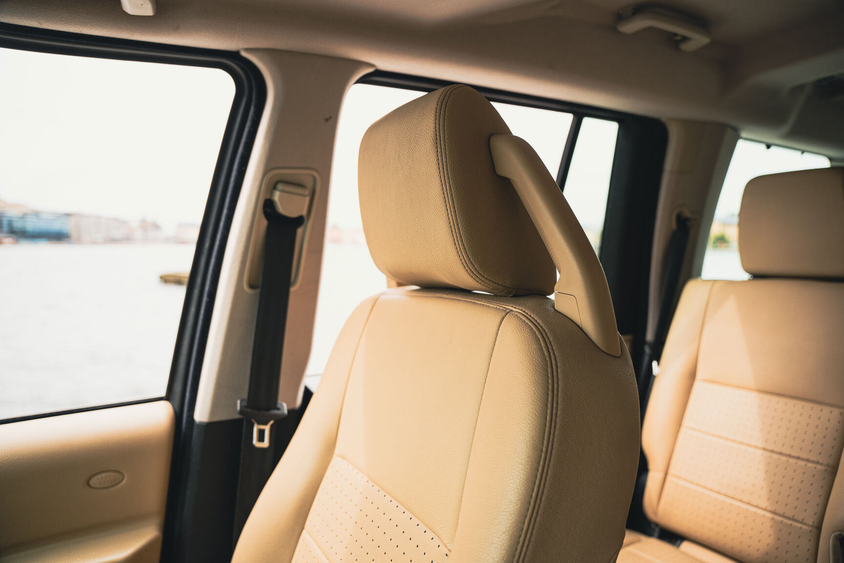 Interiörbild 2008 Land Rover Discovery TDV6 SE (24)