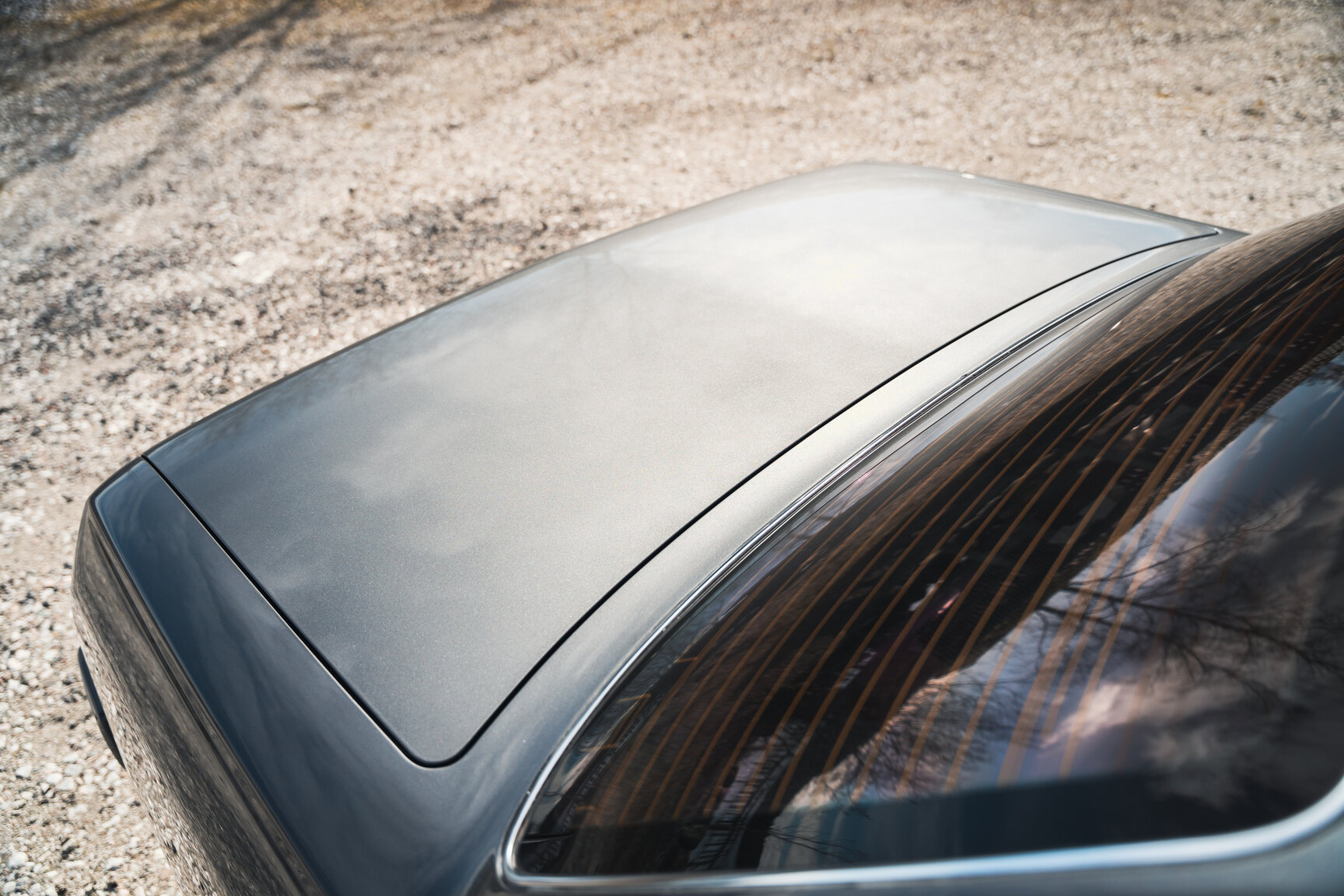 Exteriörbild på 2000 Toyota Century