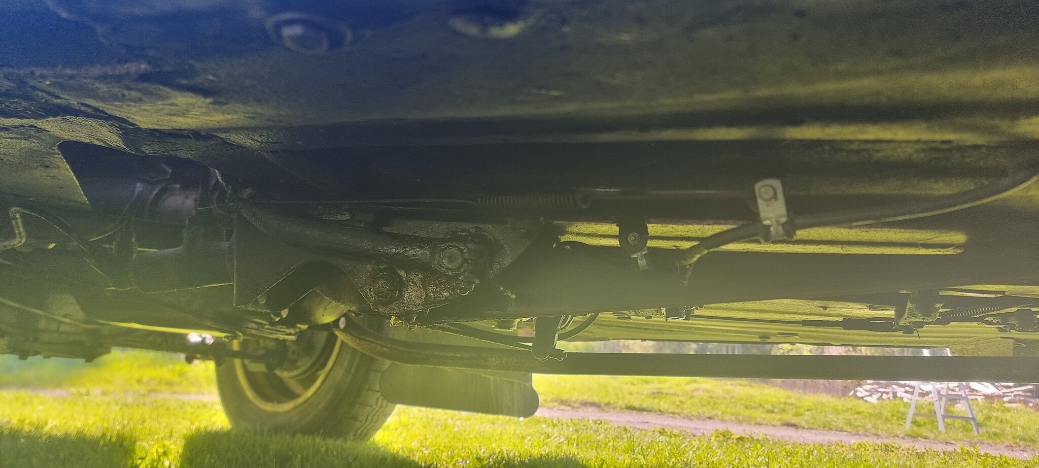 Image of 1951 Peugeot 203 De Luxe mechanics