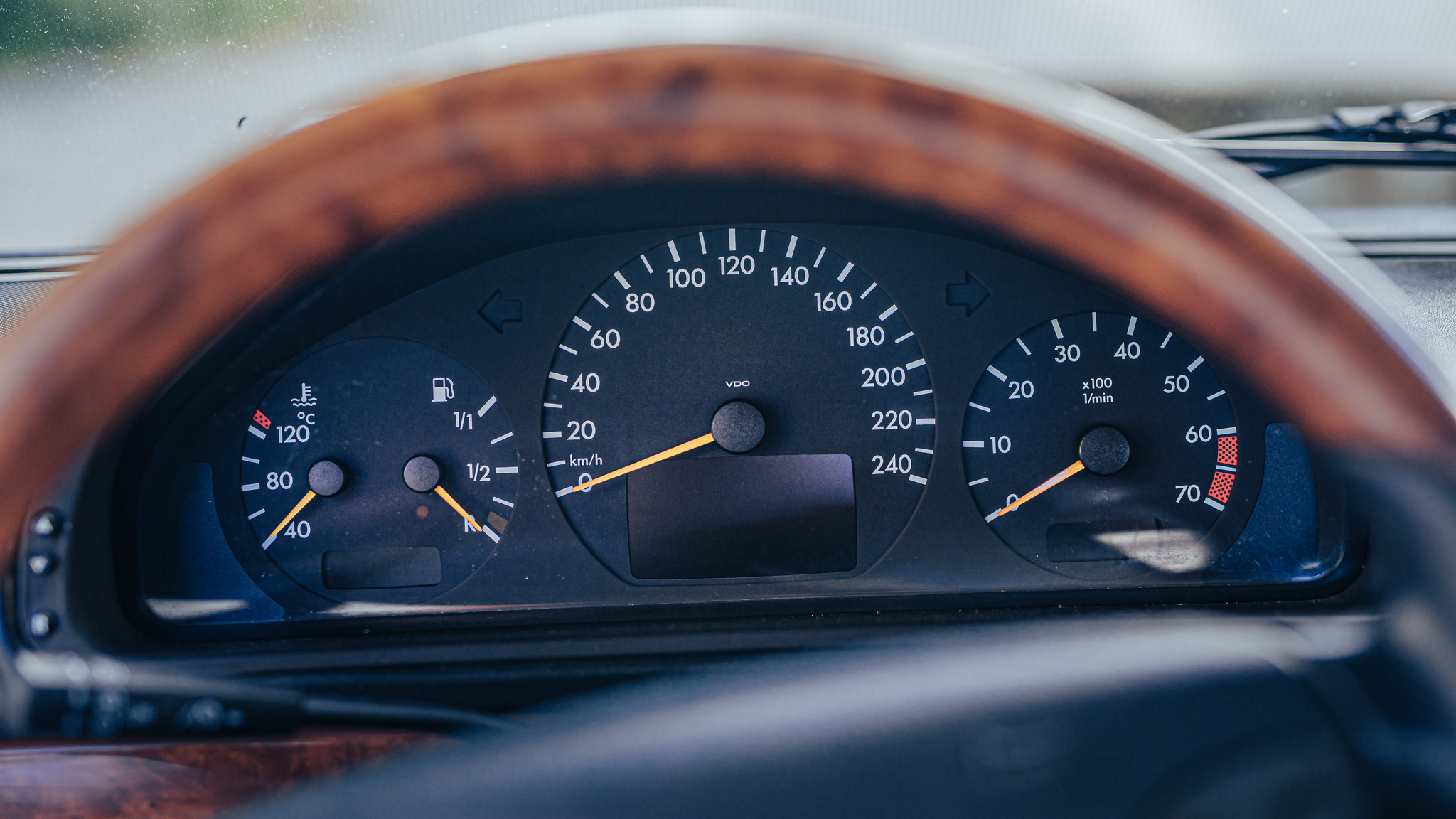 Interiörbild 2000 Mercedes G500 Classic Special Edition