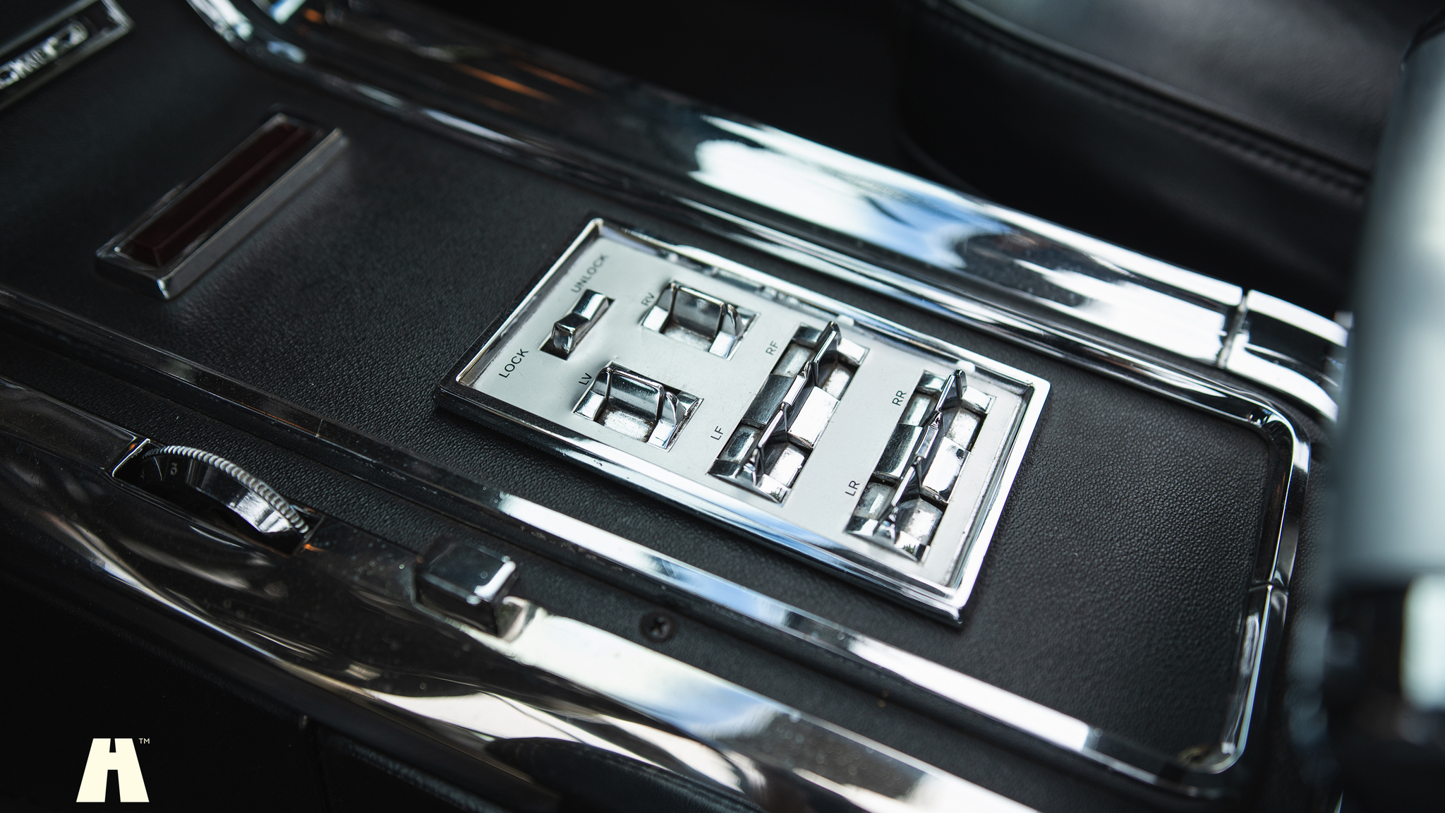 Innenraumfoto von 1965 Ford Thunderbird (25)