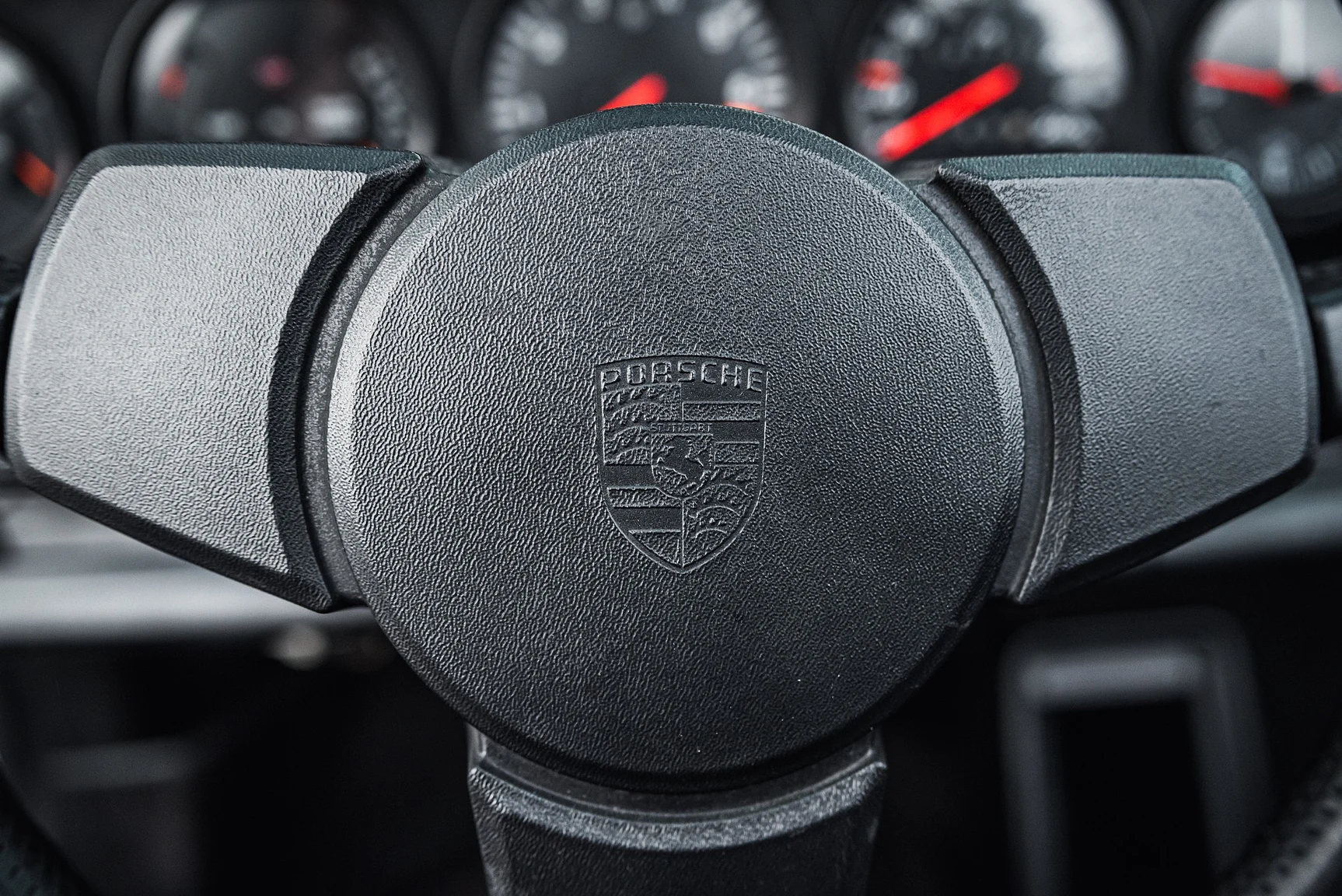 Innenraumfoto von 1983 Porsche 911 SC (25)