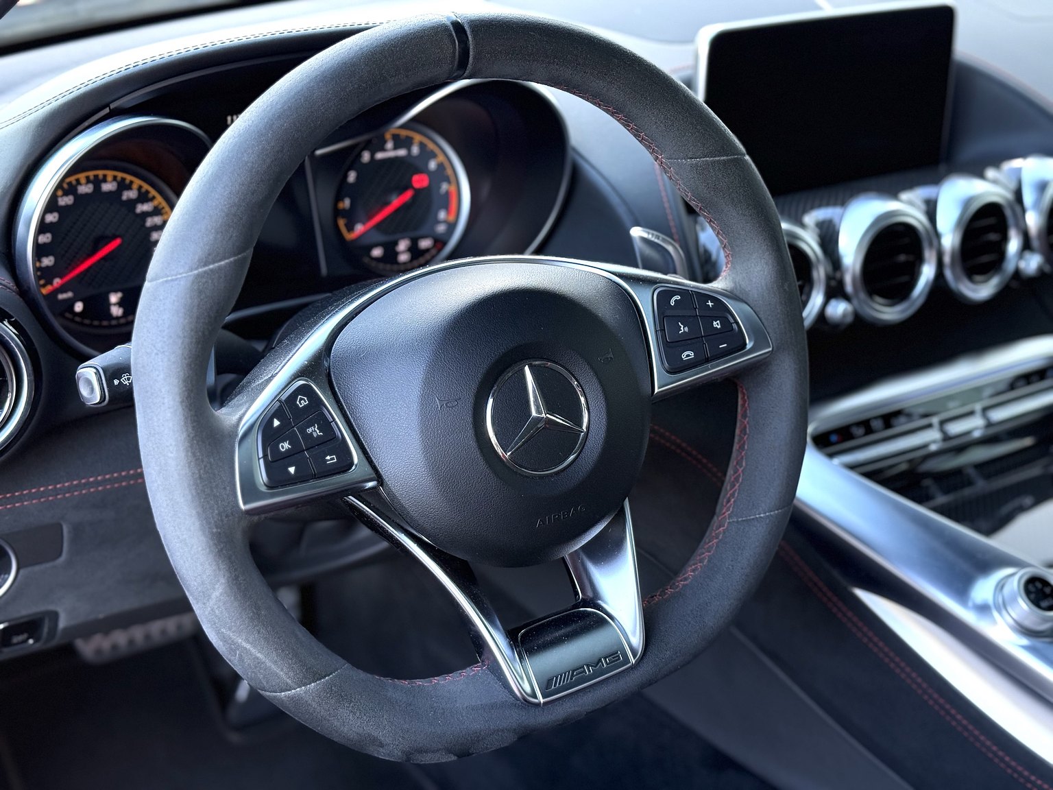 Interior image of 2015 Mercedes-AMG GT S