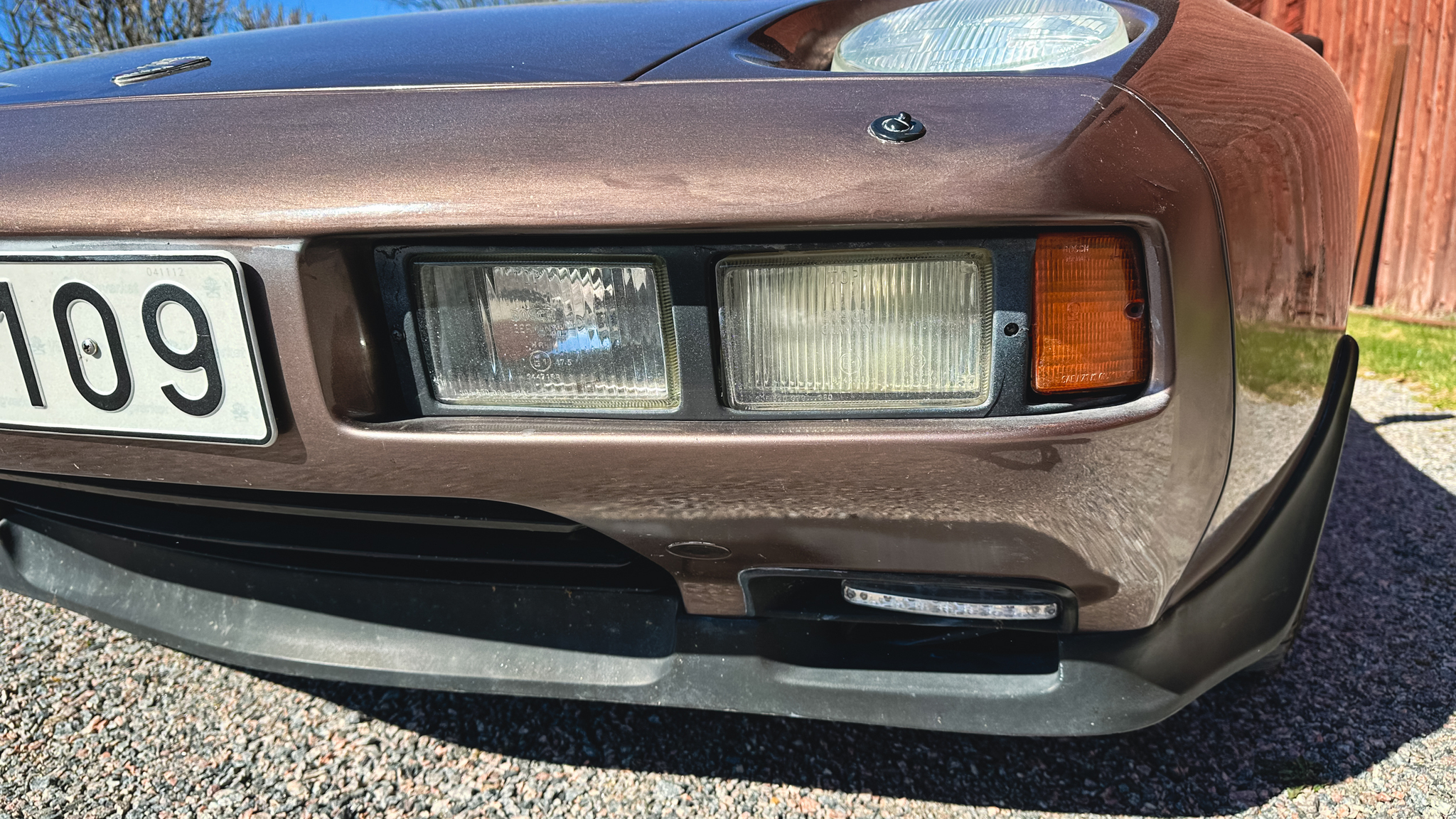 Exteriörbild på 1983 Porsche 928 S (33)