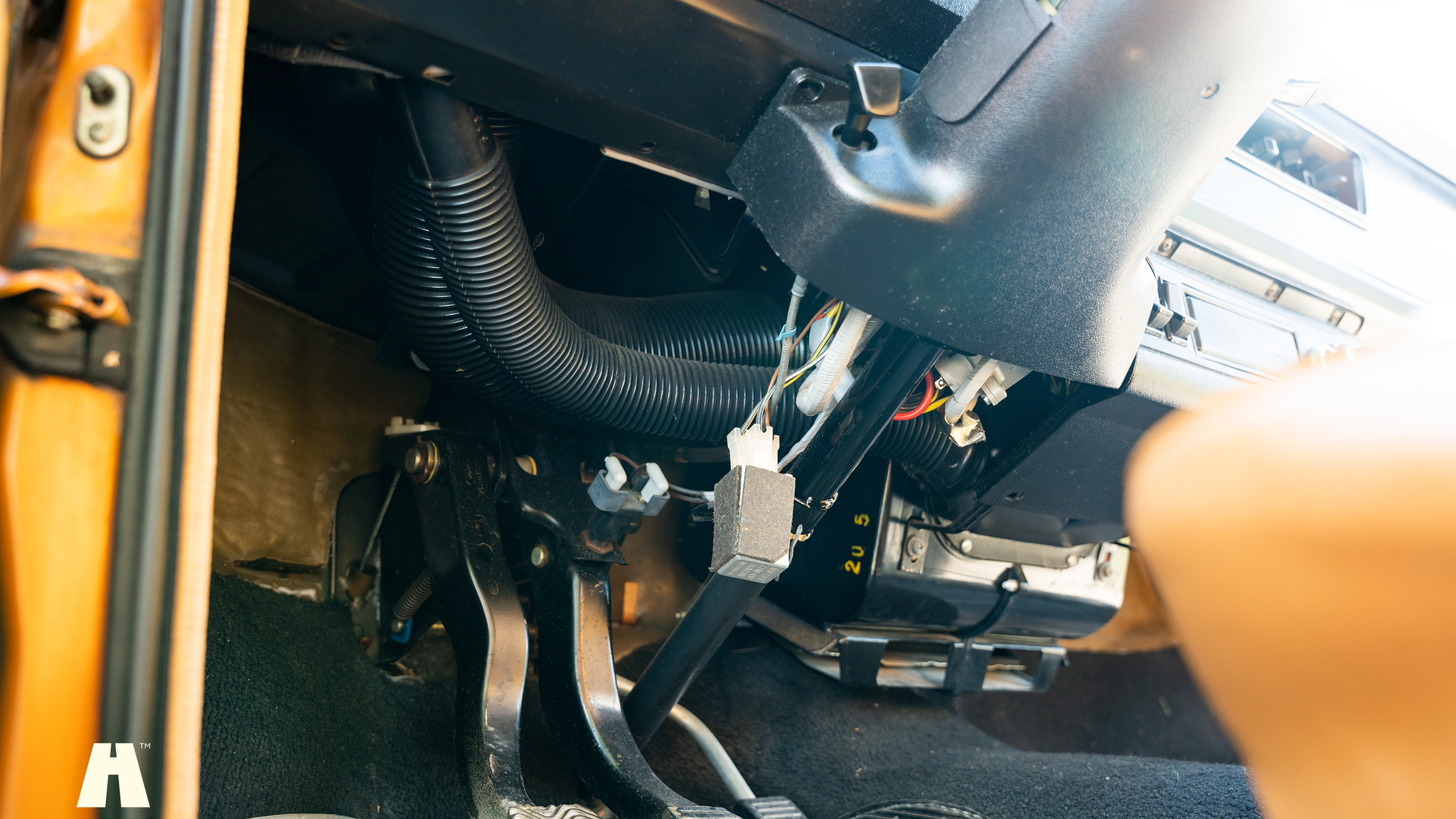 Interiörbild 1975 Ford Escort MARK II  (16)