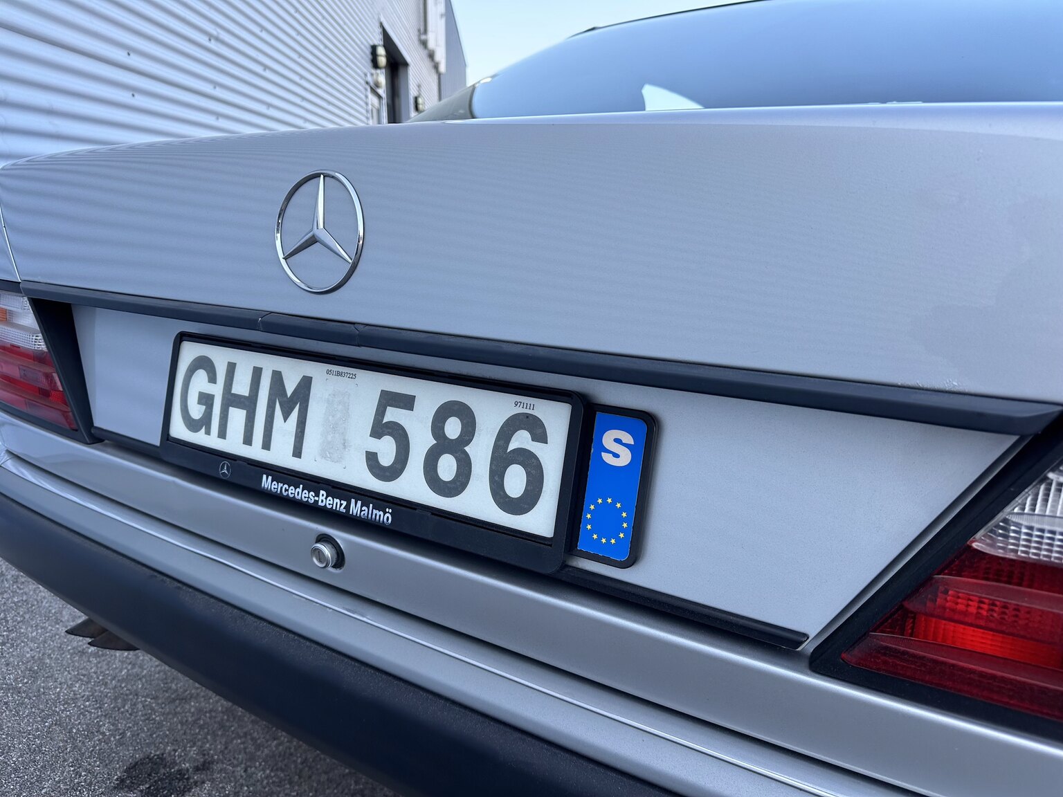 Exteriörbild på 1992 Mercedes-Benz 300 CE-24