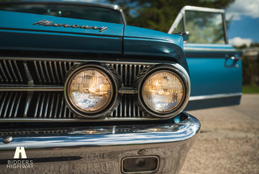 Exterior image of 1963 Mercury Monterey Custom 4-door