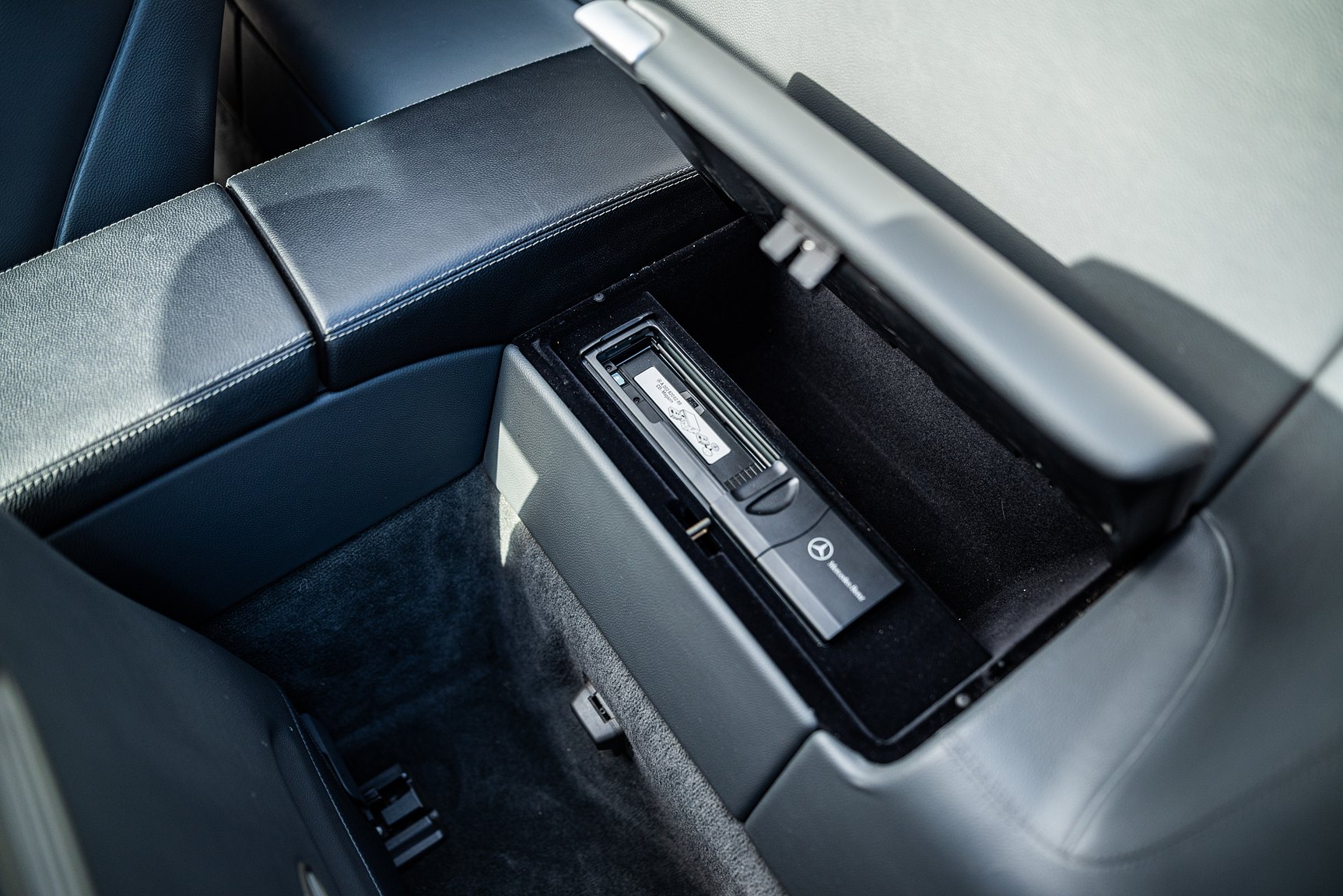 Interior image of 2002 Mercedes SL 55 AMG