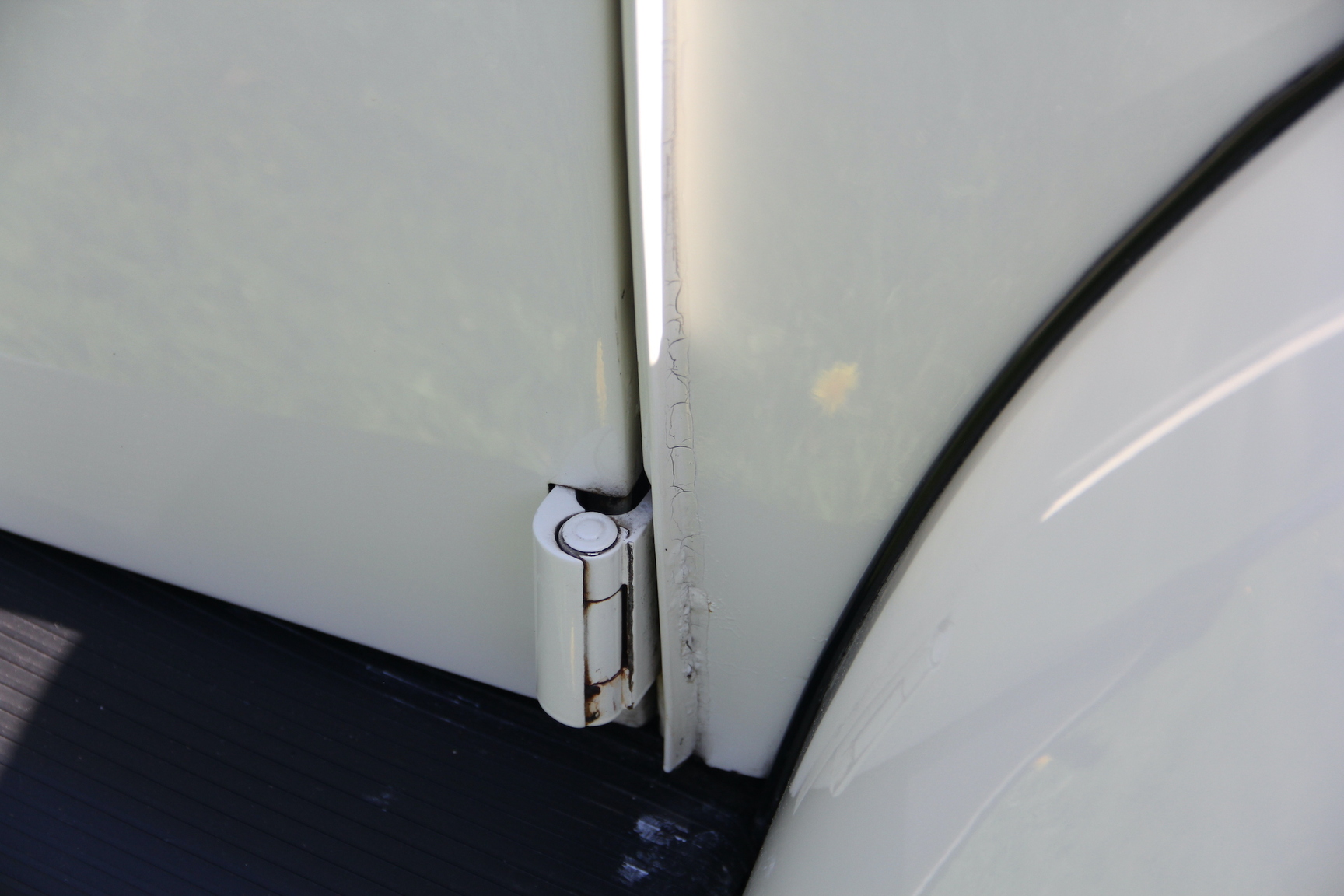 Exteriörbild på 1974 Volkswagen Beetle 1303 S (43)