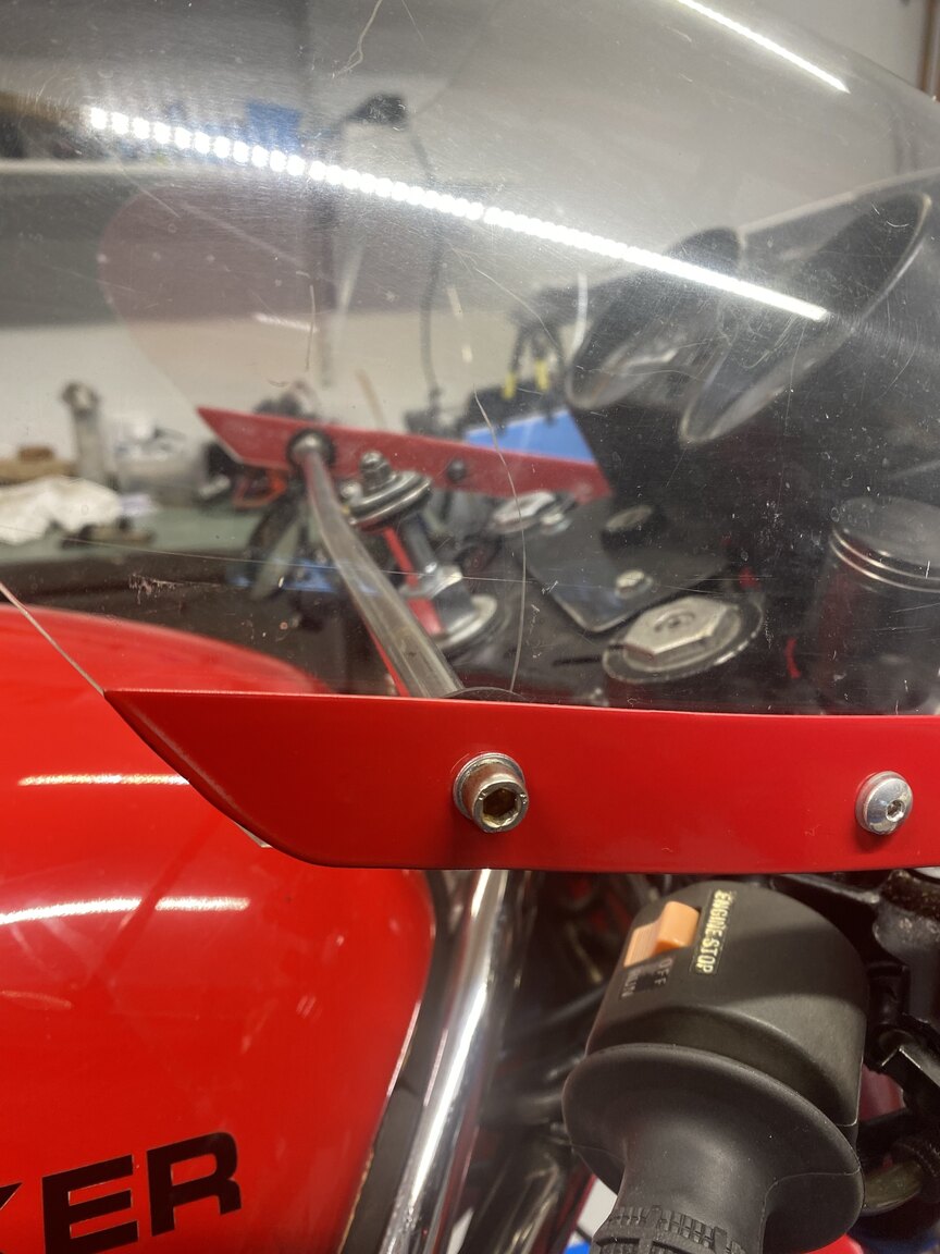 Exteriörbild på 1983 Nico Bakker Suzuki 1100 