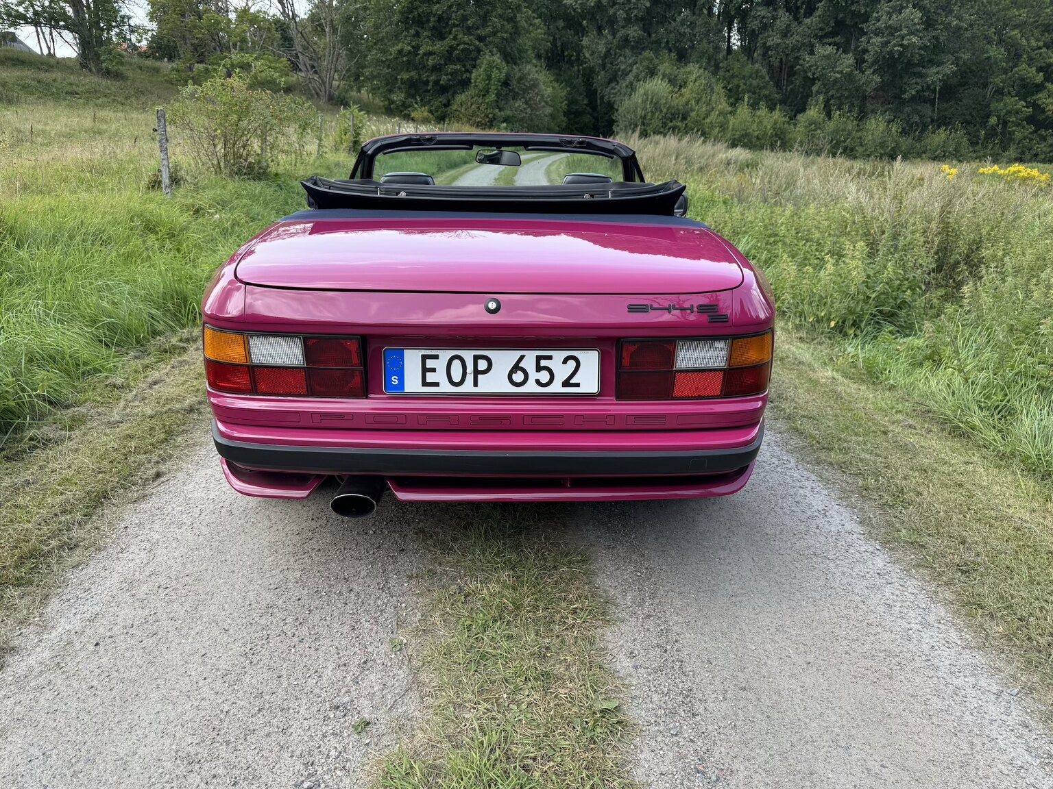 Exterior image of 1990 Porsche 944 S2 Convertible
