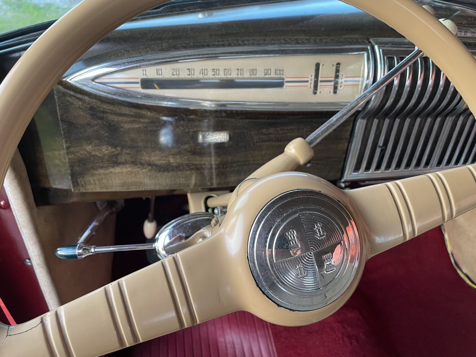 Interior image of 1940 Hudson Modell 40 Traveller Brougham 