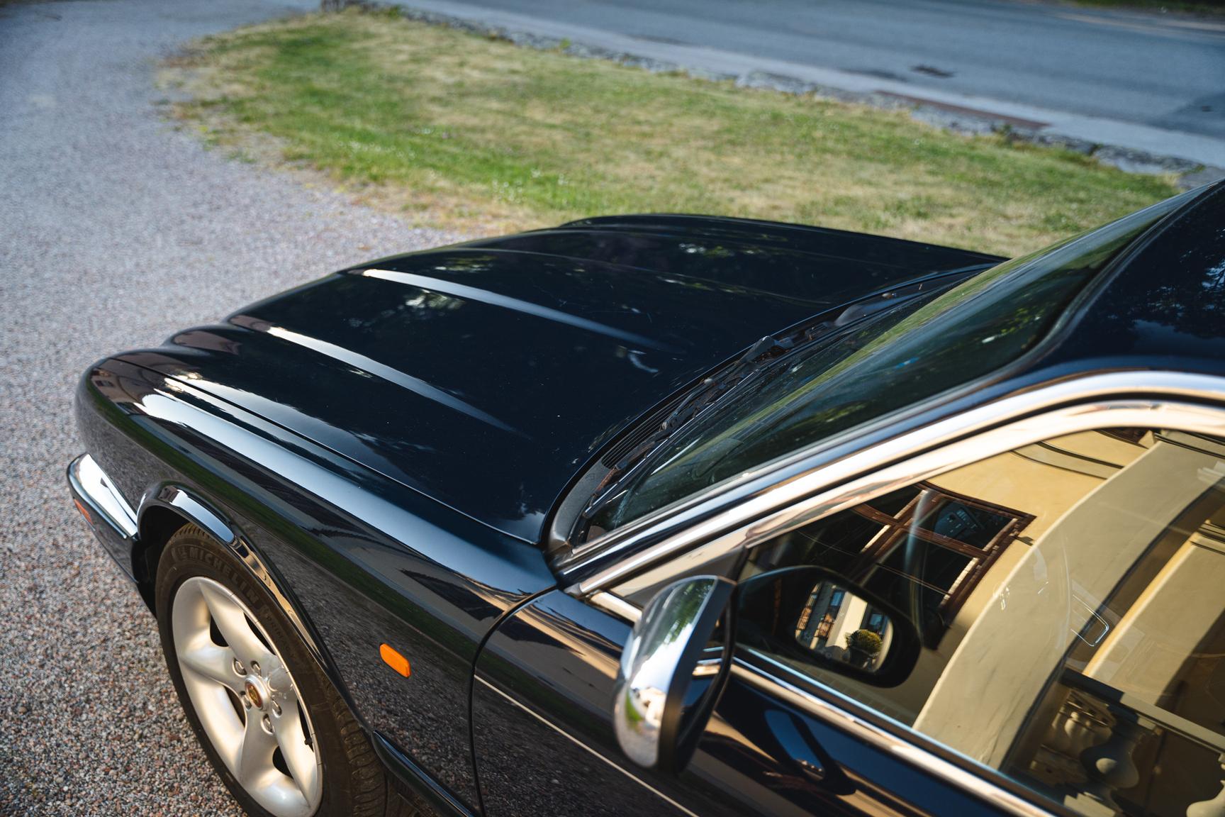 Exterior image of 1995 Jaguar XJ Double SIX