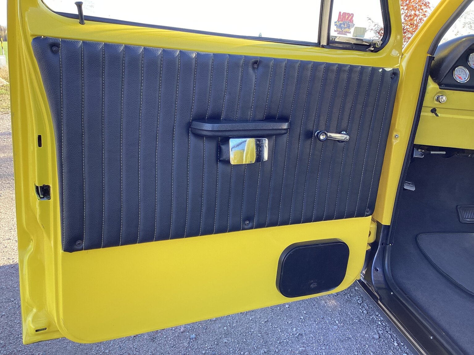 Interior image of 1971 Dodge D100