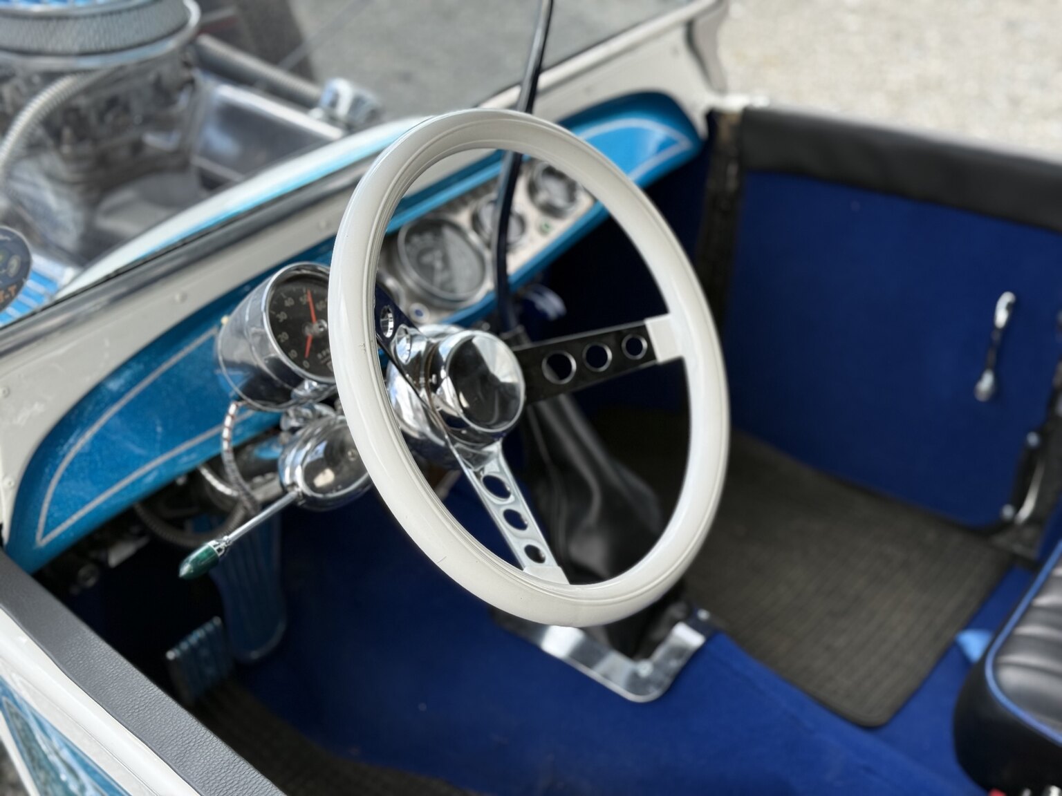 Innenraumfoto von 1986 Hot Rod T23 (13)