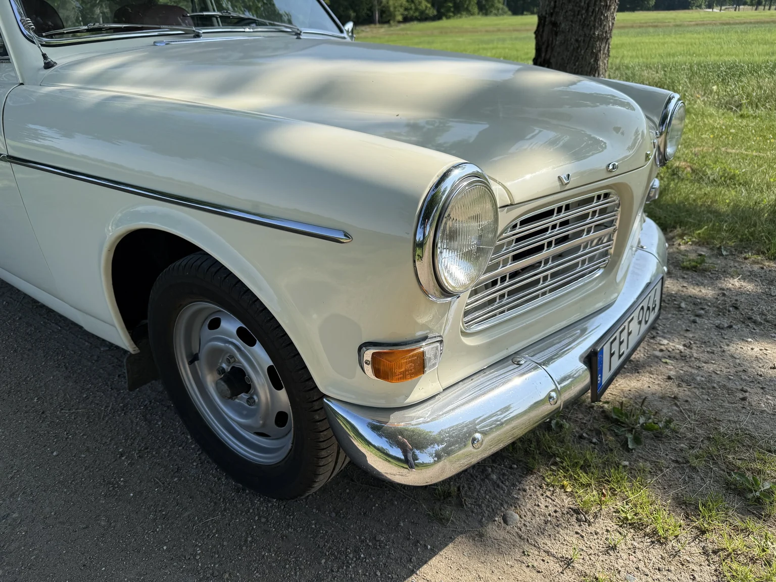 Exterior image of 1970 Volvo Amazon (16)