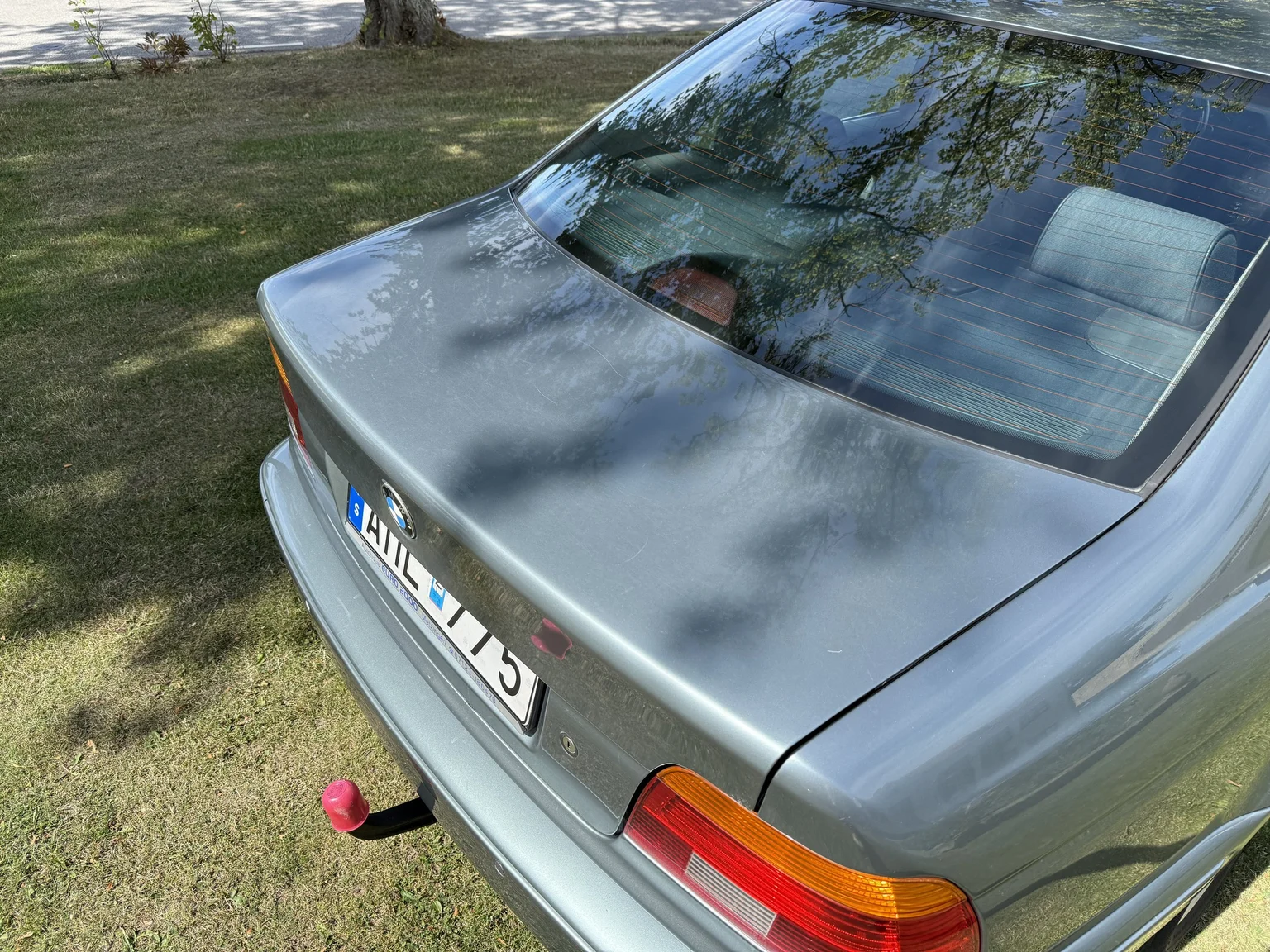 Exteriörbild på 2003 BMW 525d Sedan (31)