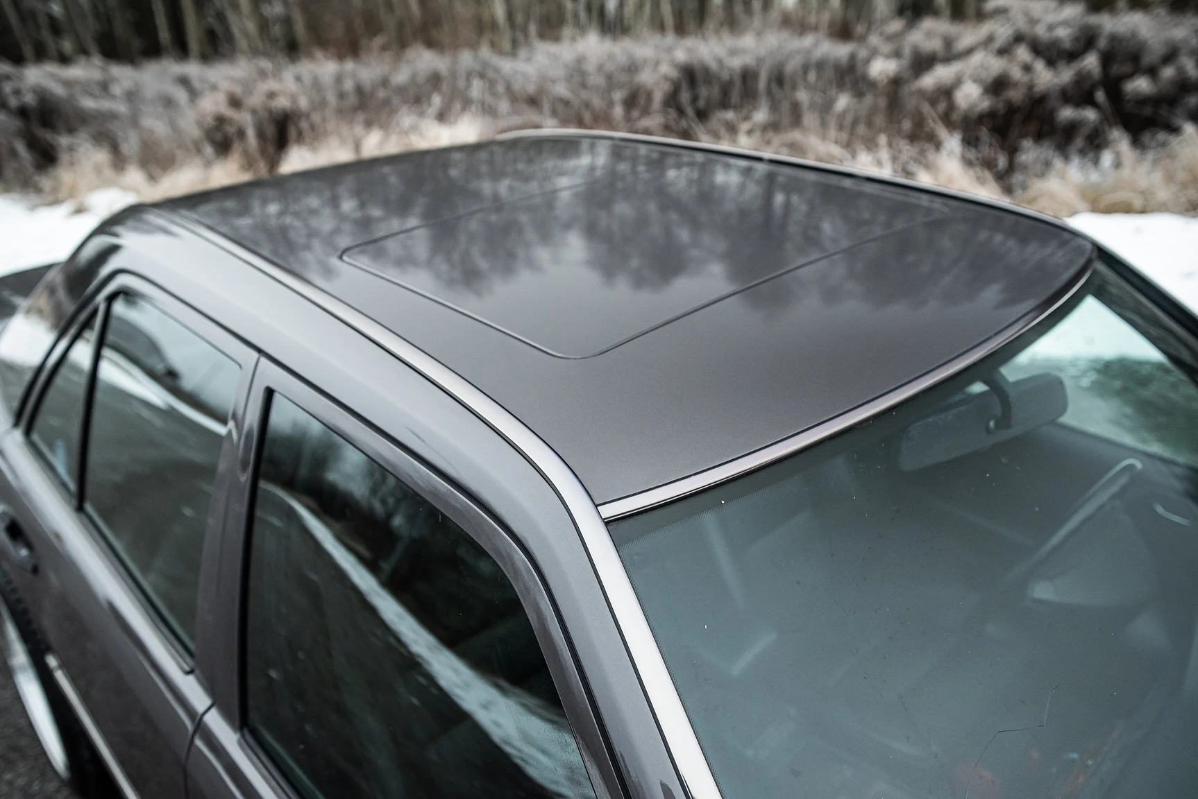 Exterior image of 1993 Mercedes-Benz E 320 "AMG" (20)