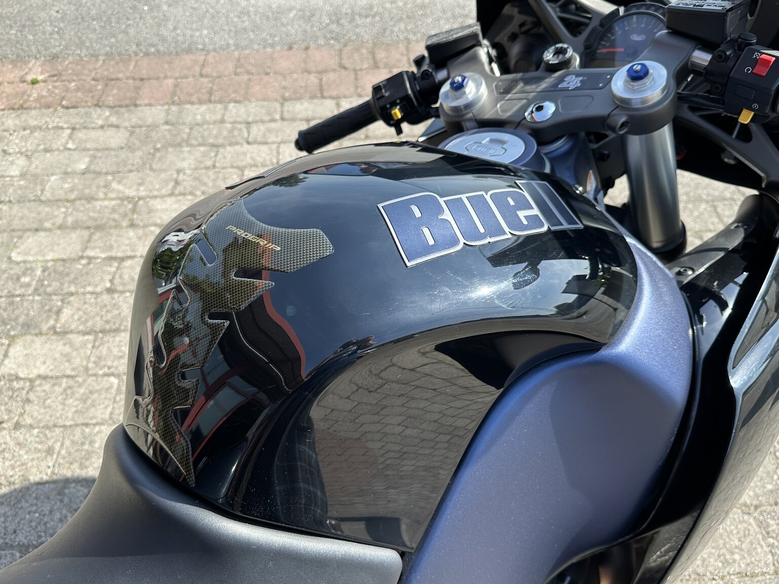 Exteriörbild på 2008 Buell 1125R