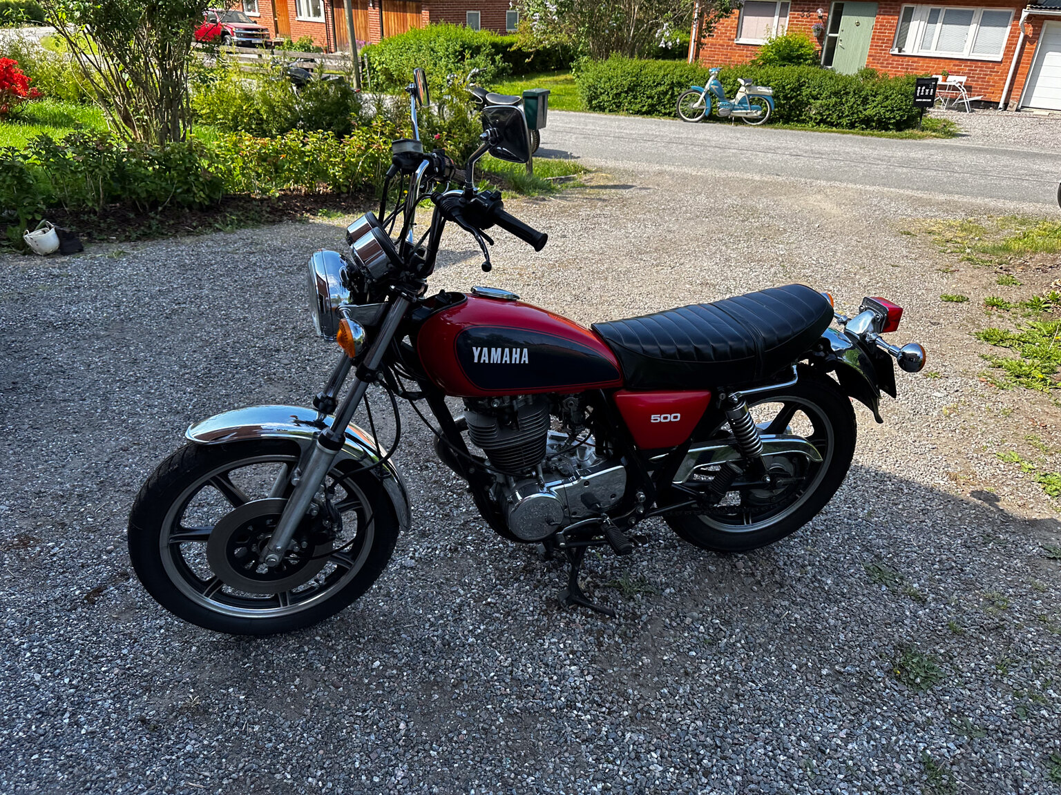 Aussenfoto 1979 Yamaha SR500