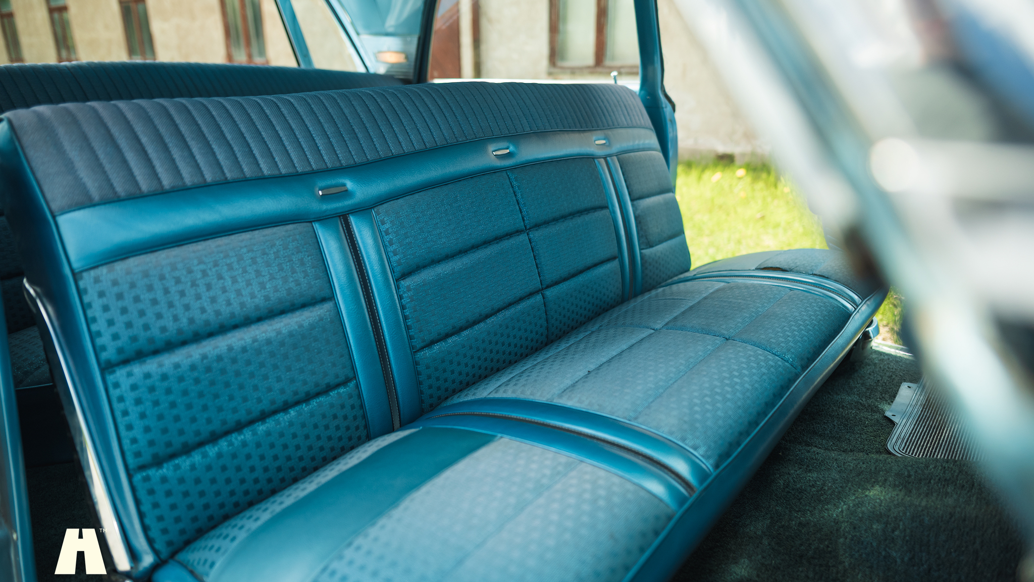 Interior image of 1963 Mercury Monterey Custom 4-door (8)