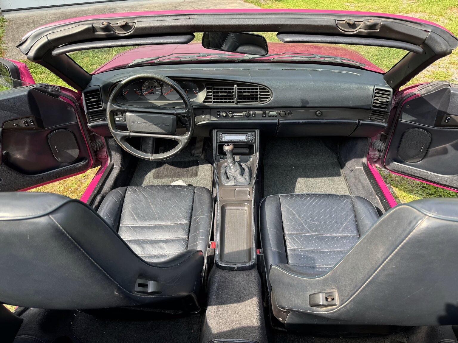 Interior image of 1990 Porsche 944 S2 Convertible