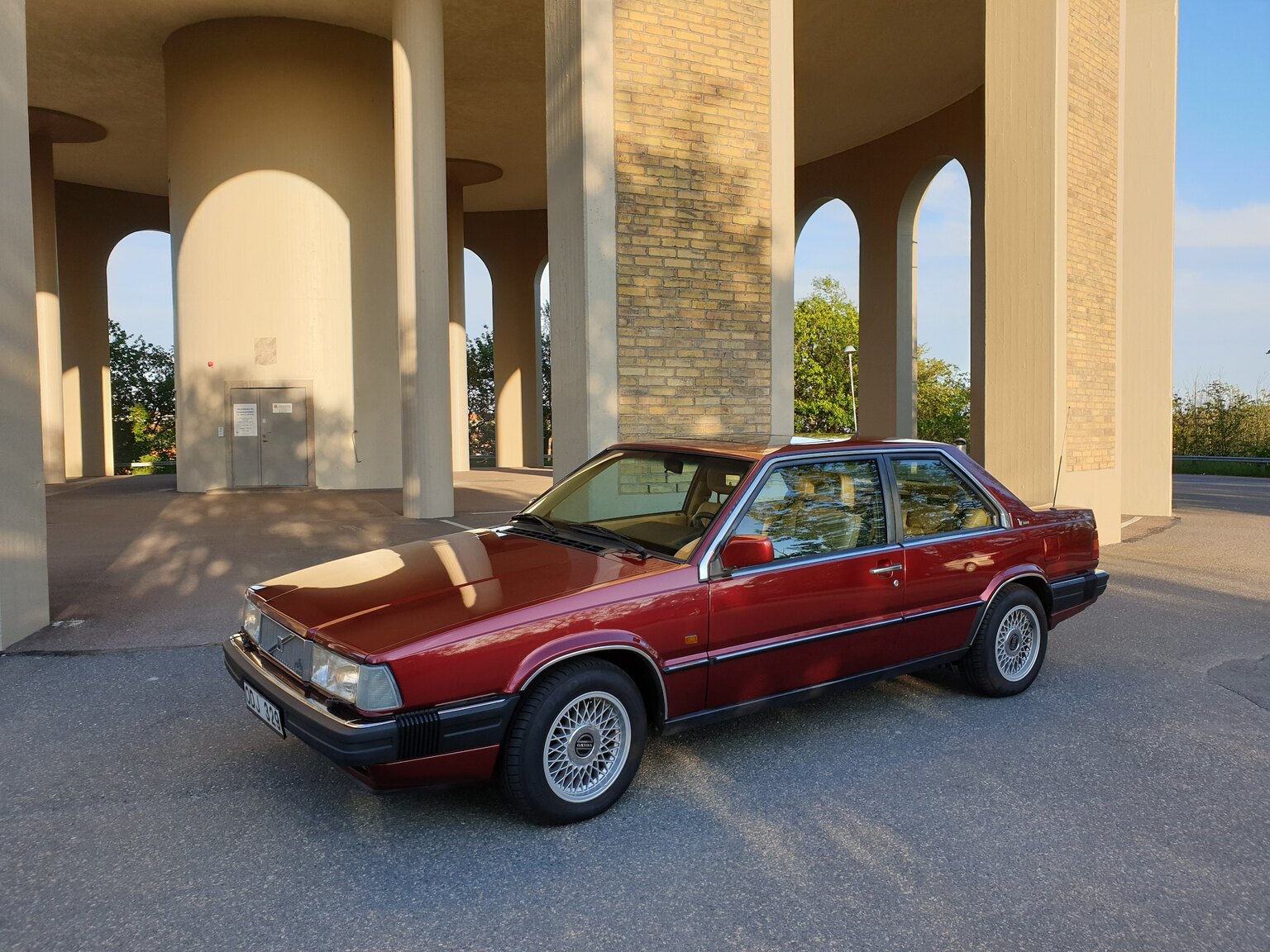Aussenfoto 1990 Volvo 780 Bertone