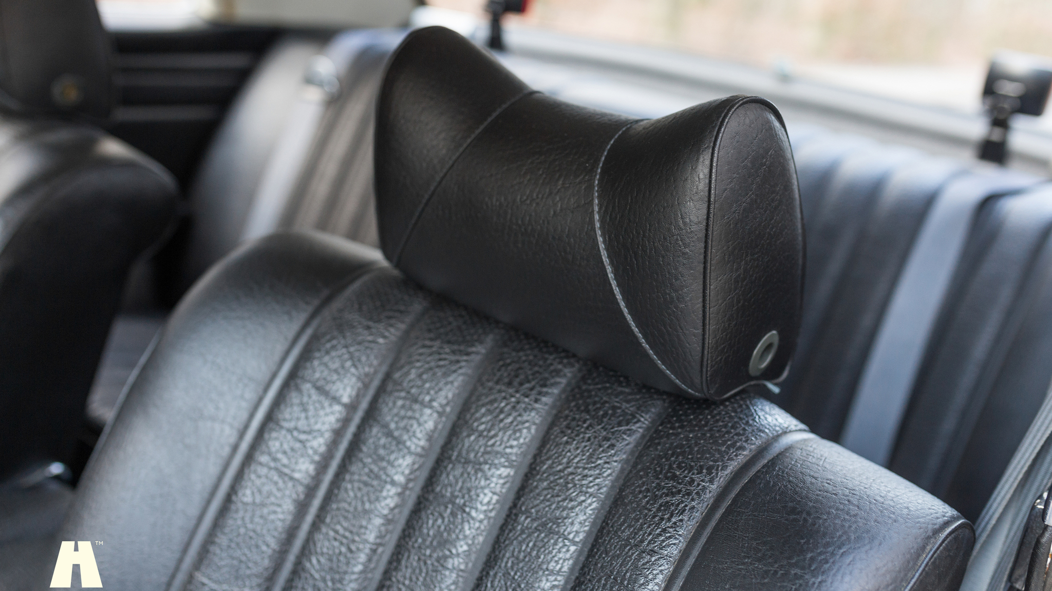 Interior image of 1970 Mercedes 250 CE