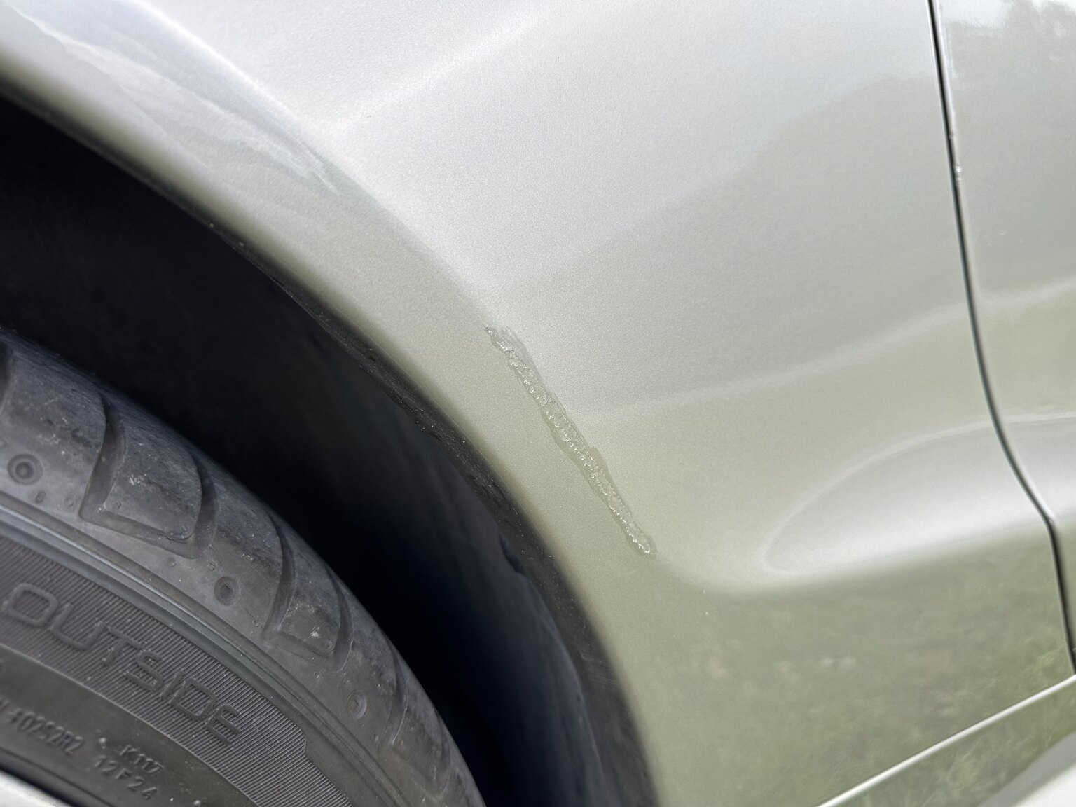Exterior image of 2003 Mercedes Benz SL 500