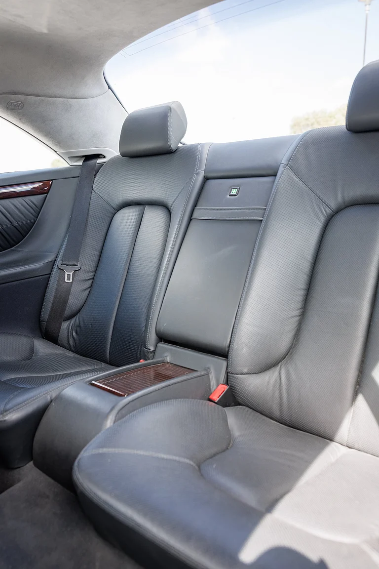 Innenraumfoto von 2000 Mercedes-Benz CL 600 (37)